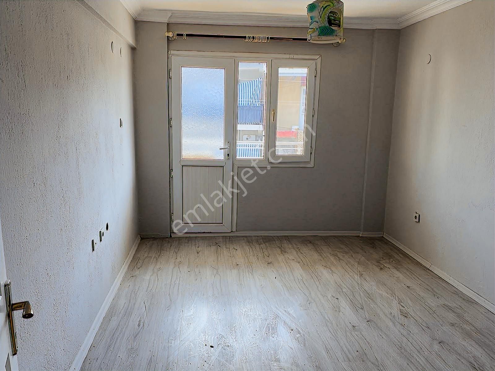 İnönü Mahallesindde Otokent Yakını Tadilatlı 2+1 Ara Kat Daire - Görsel 15