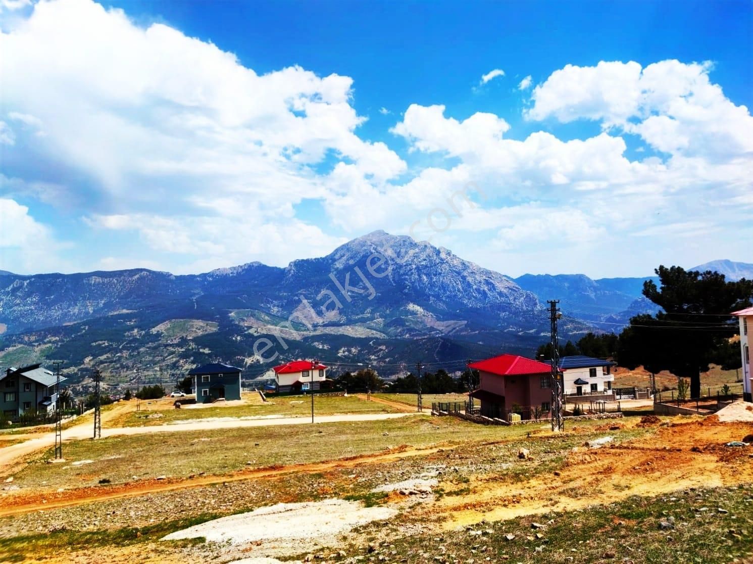 Kar Emlaktan Yenikonacık Bozkırlı Mevkiinde 400 M2 Satılık Arsa - Görsel 4