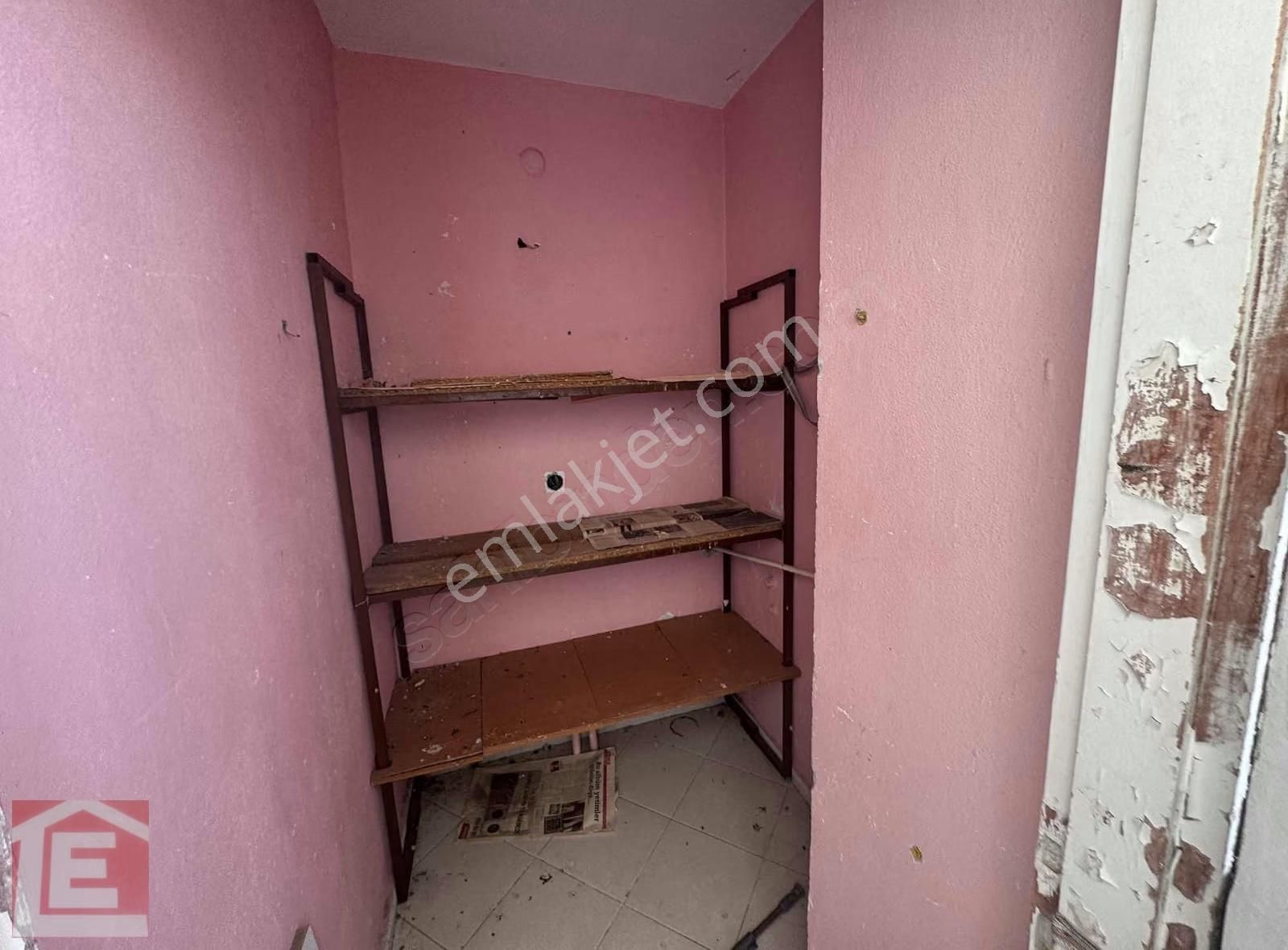 Lider'den Huzurevlerinde Çok Geniş Oturumlu 3 Balkonlu Ferah Ev - Görsel 22