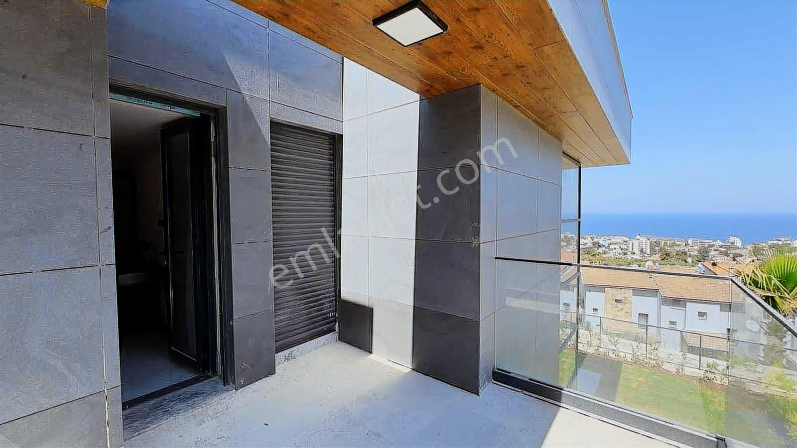 Kuşadası Kadınlar Denizinde Satılık Manzaralı Müstakil Villa - Görsel 25