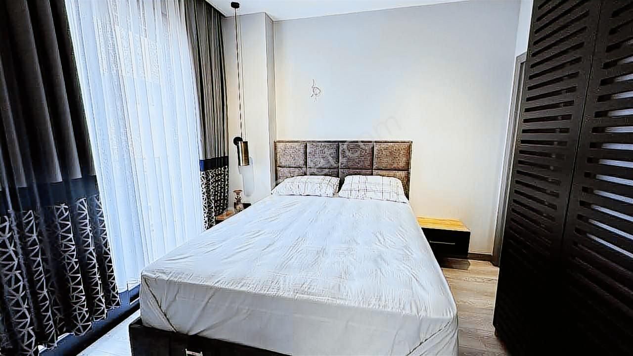 Kuşadası Avm Bölgesinde 4+1 Özel Havuzlu Satılık Müstakil Villa - Görsel 17