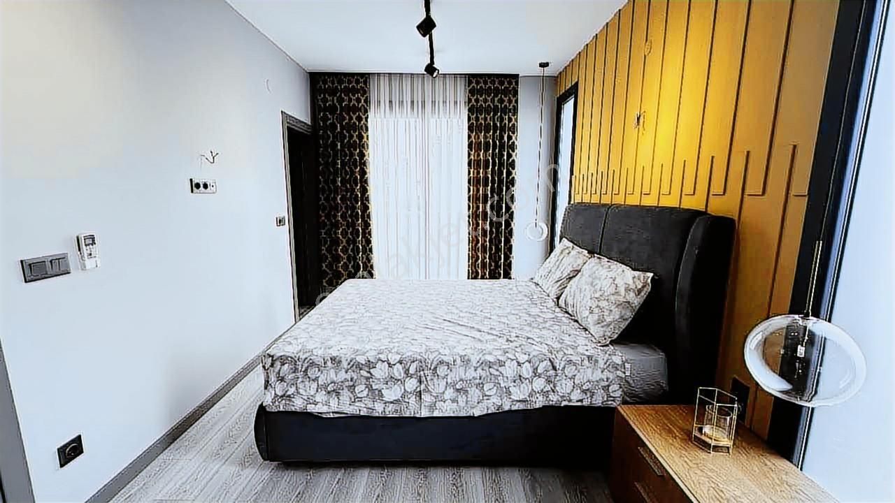 Kuşadası Avm Bölgesinde 4+1 Özel Havuzlu Satılık Müstakil Villa - Görsel 18