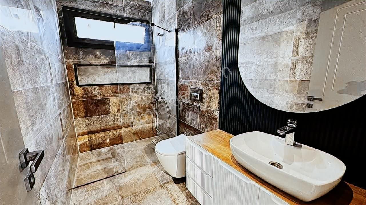 Kuşadası Avm Bölgesinde 4+1 Özel Havuzlu Satılık Müstakil Villa - Görsel 31