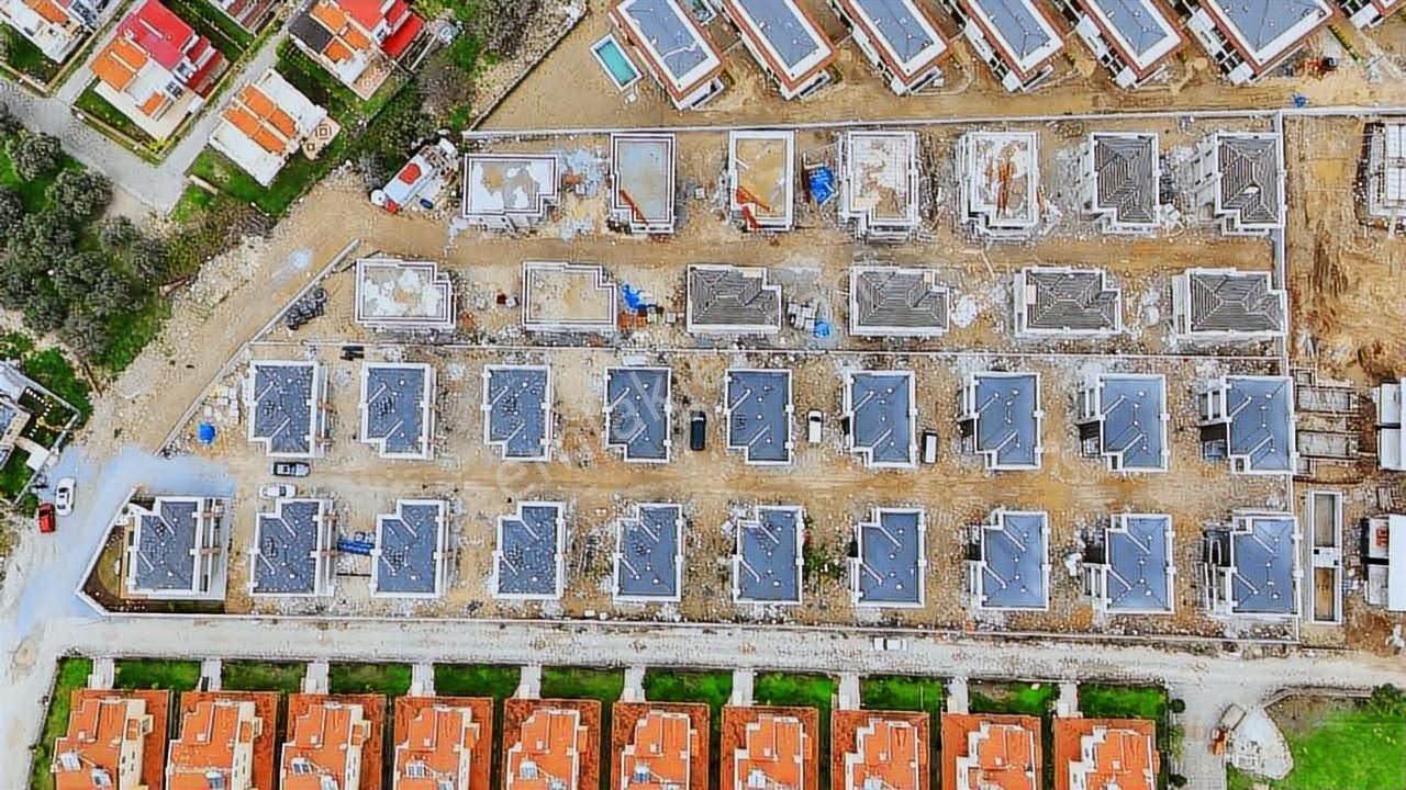 Kuşadası Avm Bölgesinde 4+1 Özel Havuzlu Satılık Müstakil Villa - Görsel 8