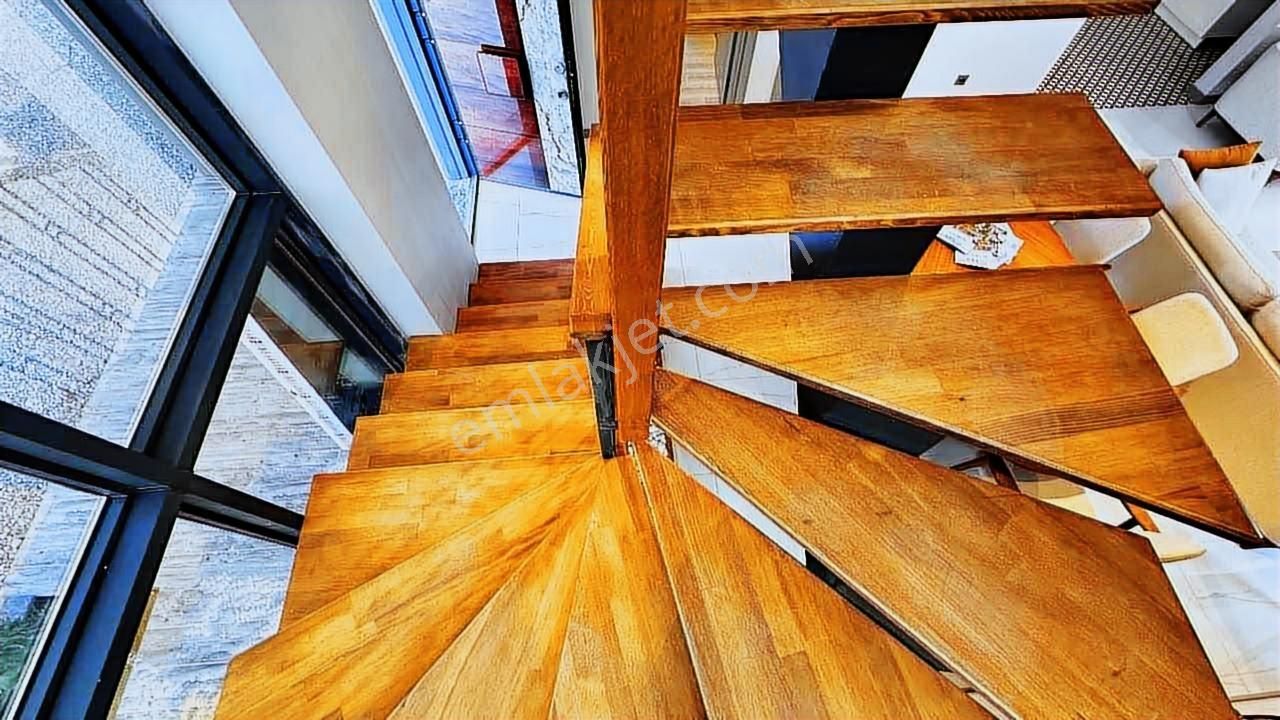 Kuşadası Avm Bölgesinde 4+1 Özel Havuzlu Satılık Müstakil Villa - Görsel 15