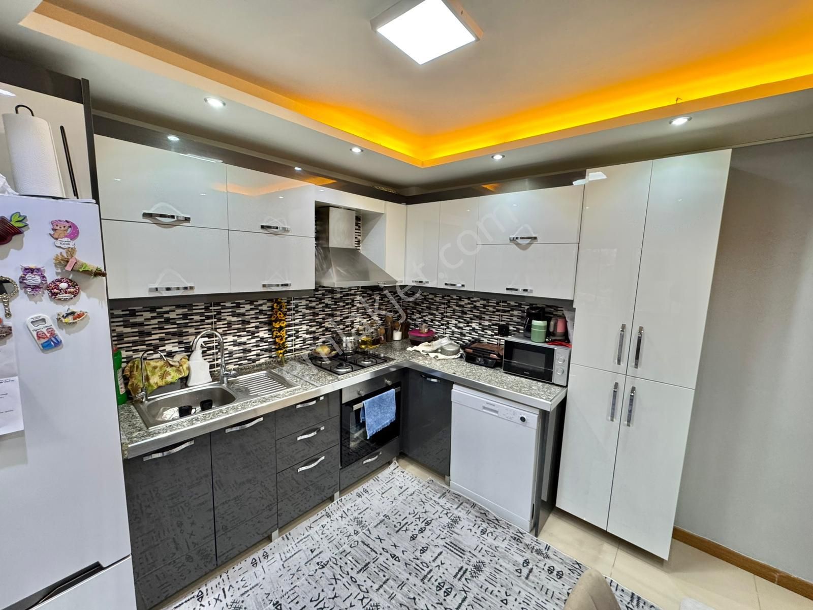 🏡muradiye Mahallesi 🏡 ✅2+1 900m2 5 Katlının Yüksek Zemini ❇️kapalı Mutfak Petek Kombili - Görsel 10