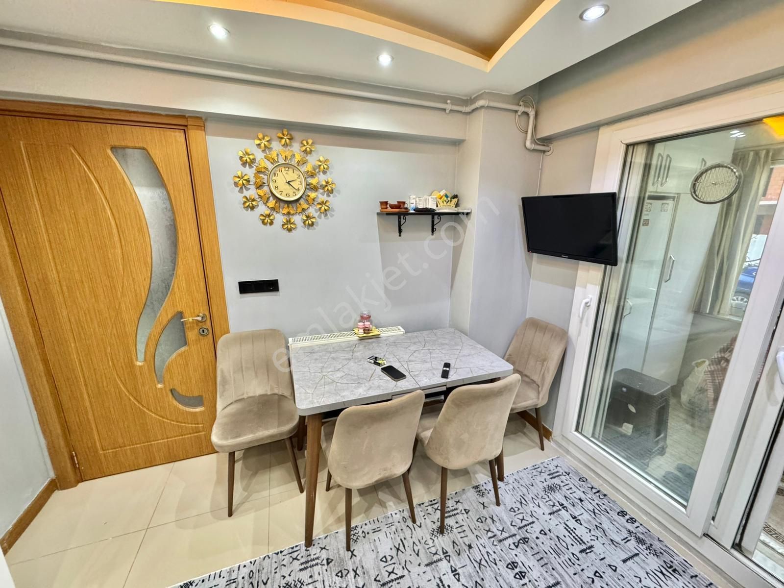 🏡muradiye Mahallesi 🏡 ✅2+1 900m2 5 Katlının Yüksek Zemini ❇️kapalı Mutfak Petek Kombili - Görsel 11