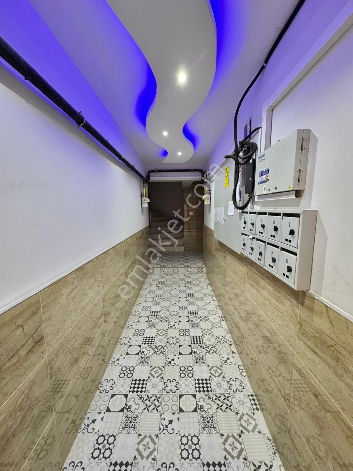 🏡muradiye Mahallesi 🏡 ✅2+1 900m2 5 Katlının Yüksek Zemini ❇️kapalı Mutfak Petek Kombili - Görsel 4
