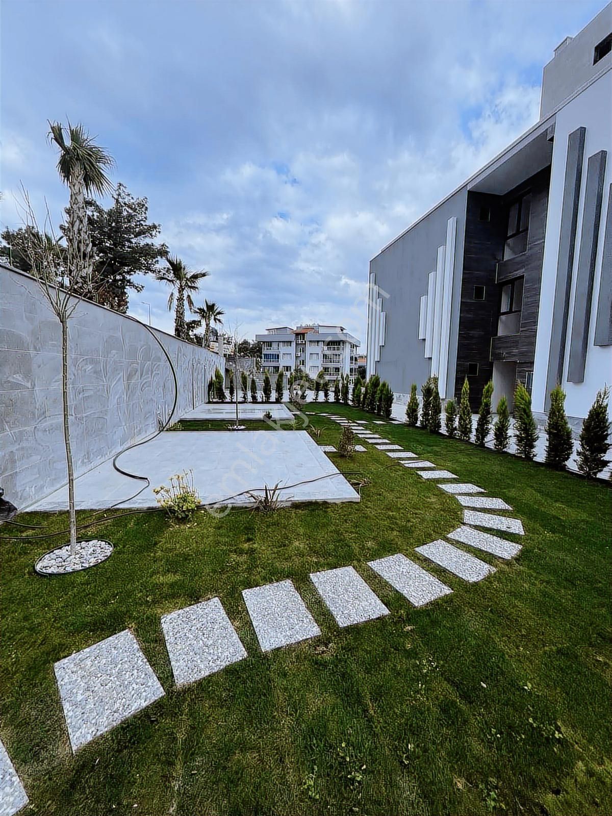 Sıfır 2+1 Kısmi Deniz Manzaralı Satılık Daire - Görsel 2