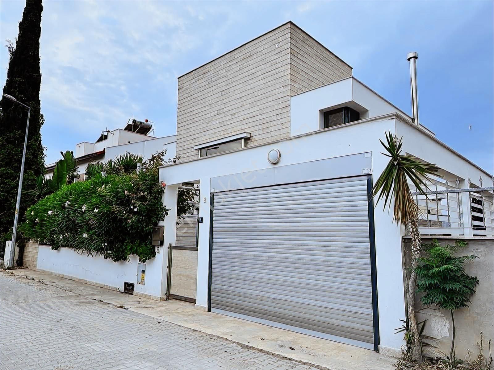 Full Deniz Manzaralı Lüks Satılık Villa - Görsel 16