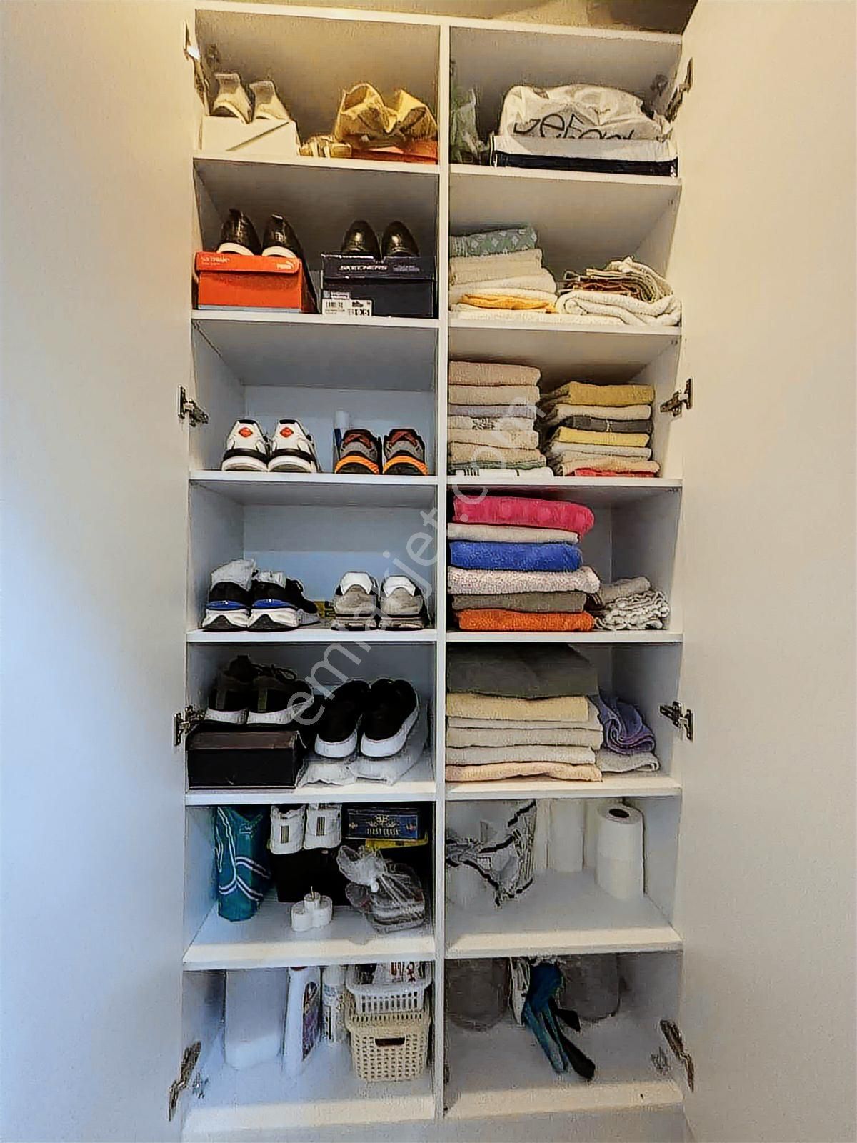 Davutlar Merkezde Eşyalı Satılık 1+1 Daire - Görsel 19