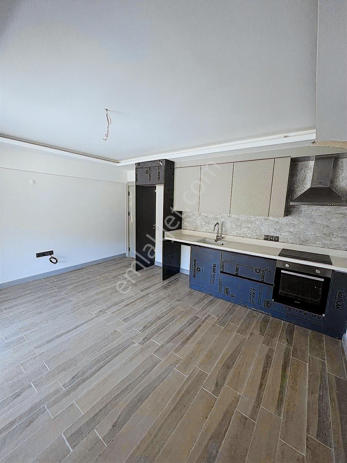 Kuşadası Satılık Loft 1+1 Daire - Görsel 11