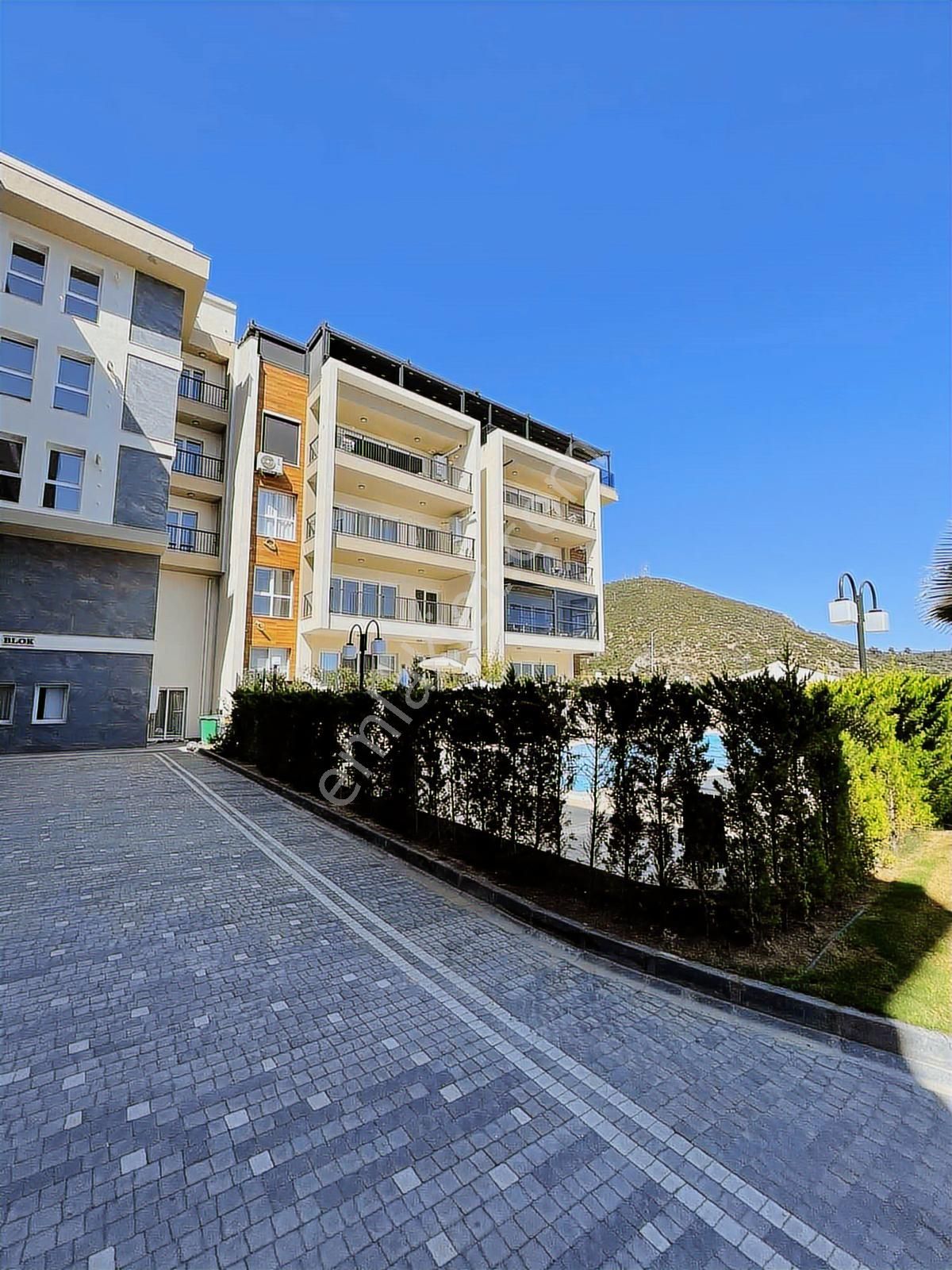 Ege Mah Lüks Sitede Sıfır 3+1 Satılık Daire