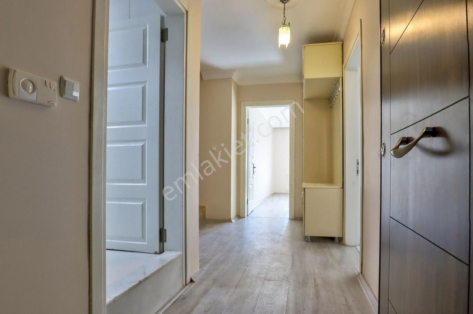 Dikili İsmetpaşa'da Düz Ayak Konumda Satılık Dublex Daire. - Görsel 12