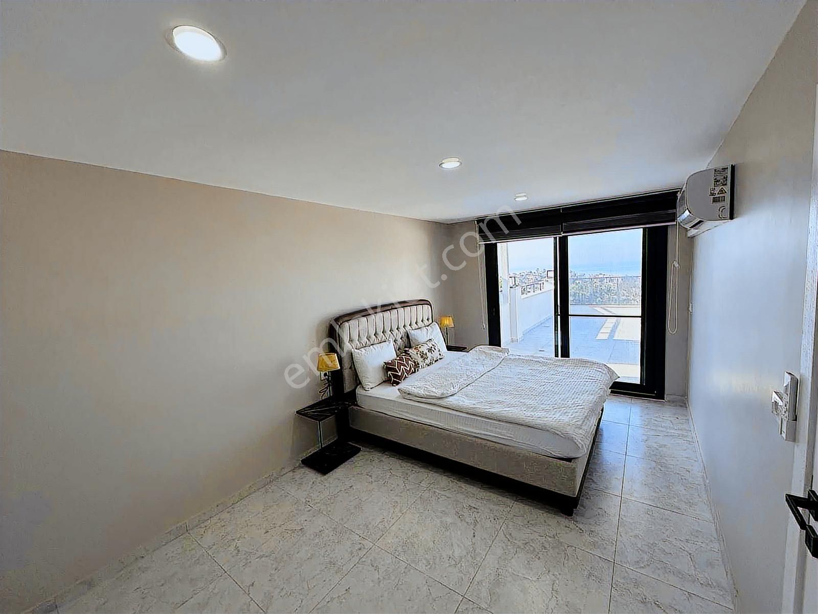 Kuşadasında Hazır Kiracılı Satılık 13 Daire - Görsel 4