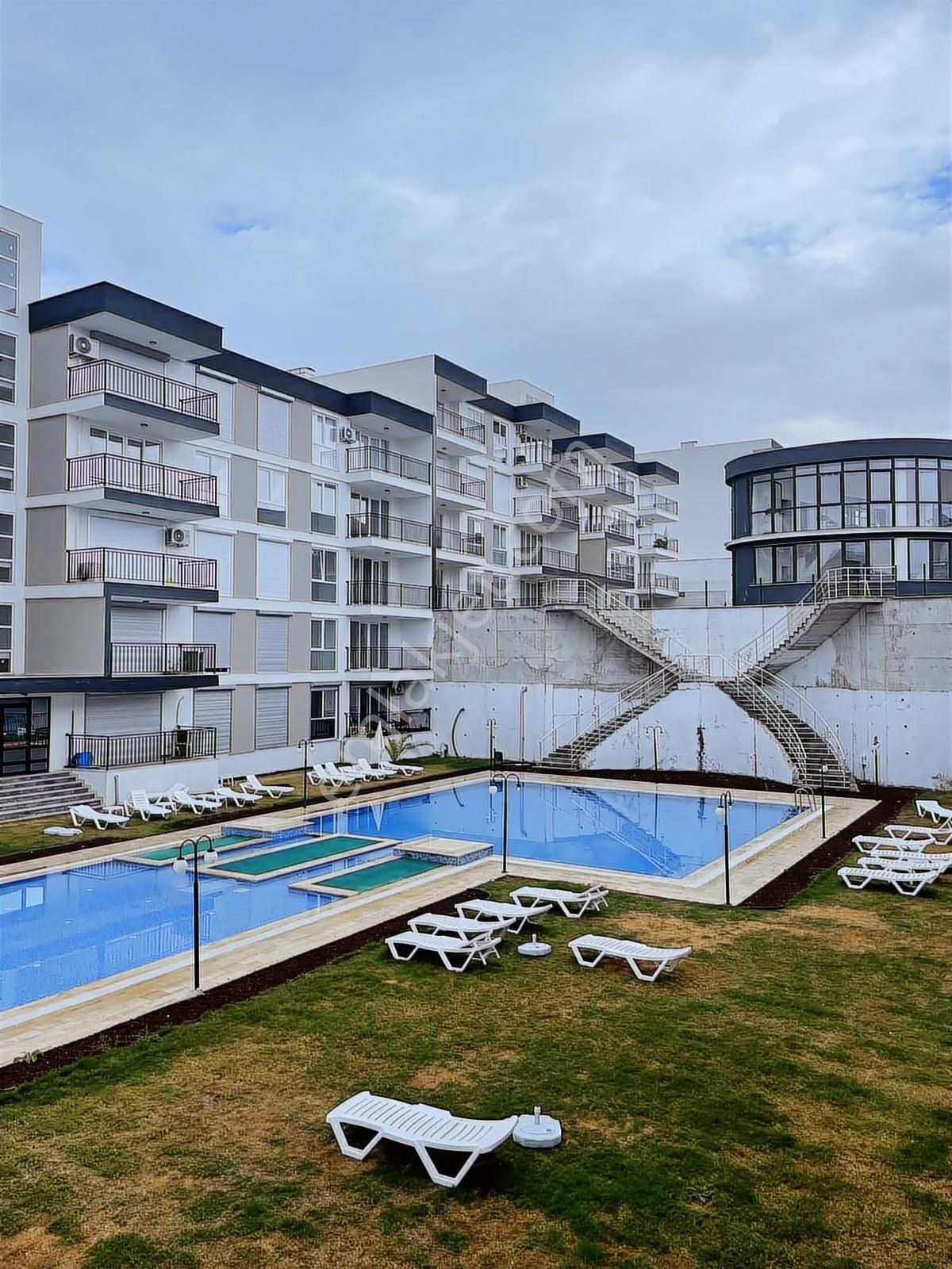 Kuşadası Kirazlı Eşin Vadi Sitesinde Satılık 1+1 Daire - Görsel 6