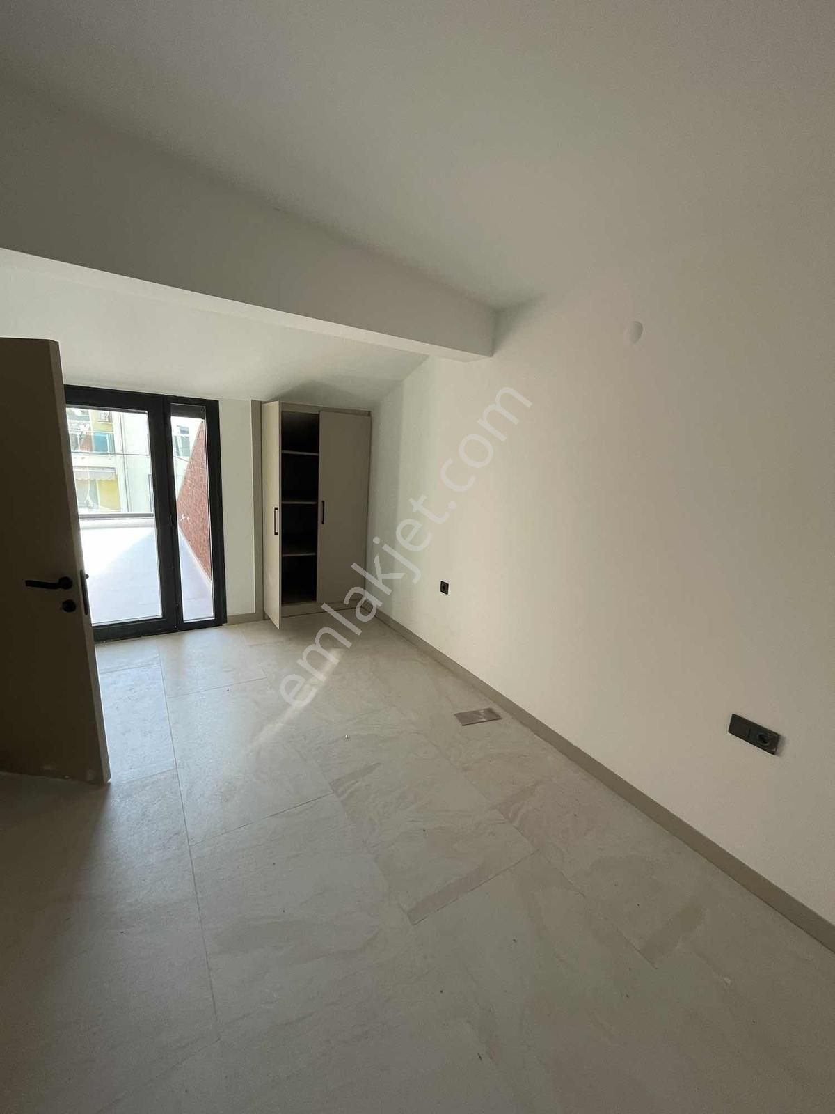 Sahile 50 Mt Sıfır Satılık 2+1 Daire - Görsel 20