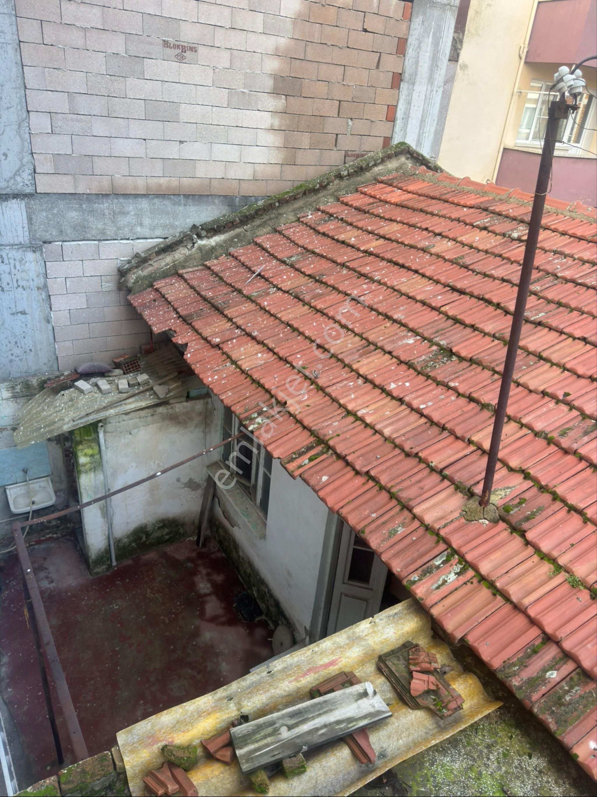 Şehrin Tam Merkezinde Fırsat Satılık Üç Katlı Ve İmarlı Bina - Görsel 14