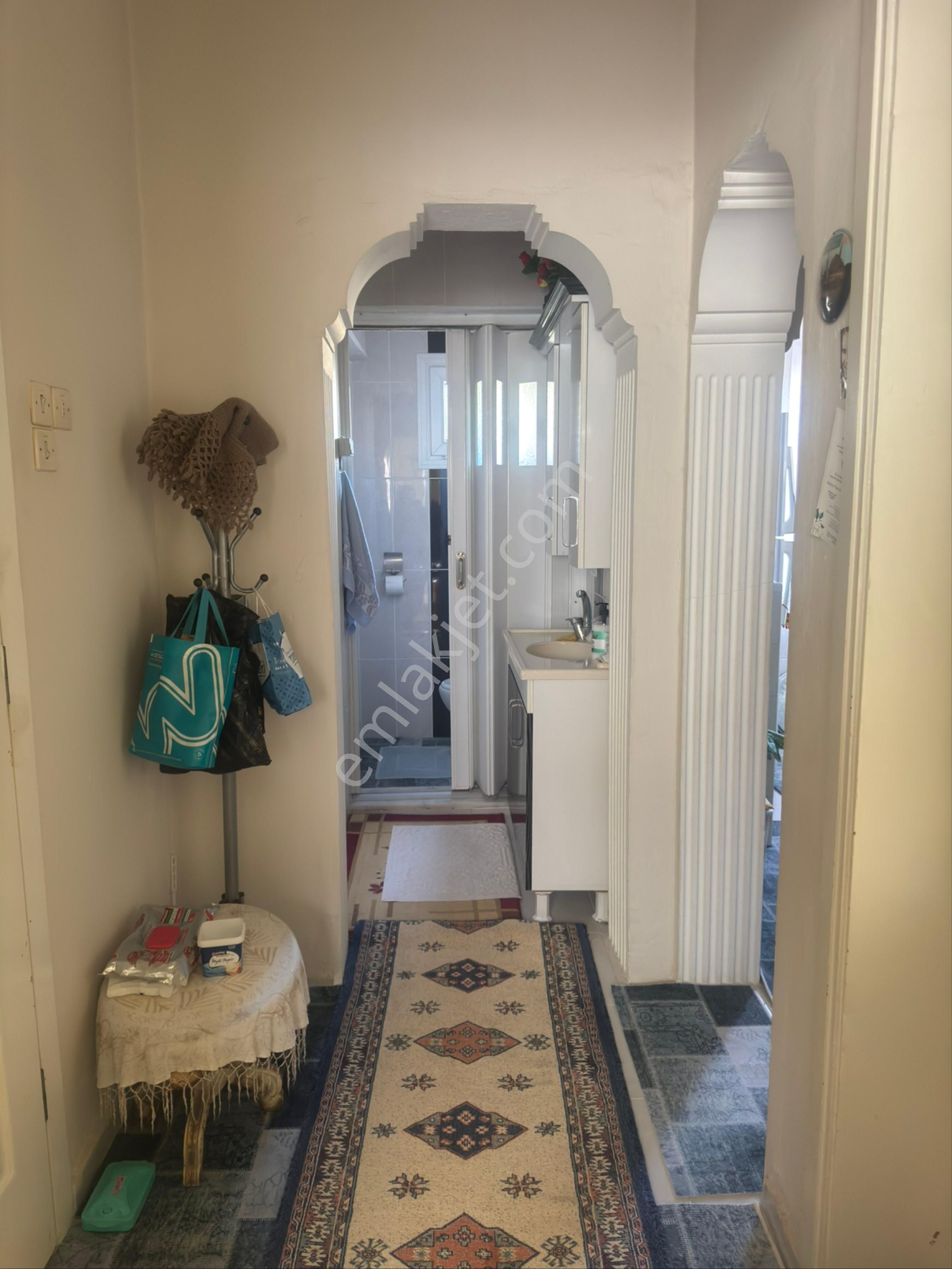 Şehrin Tam Merkezinde Fırsat Satılık Üç Katlı Ve İmarlı Bina - Görsel 18