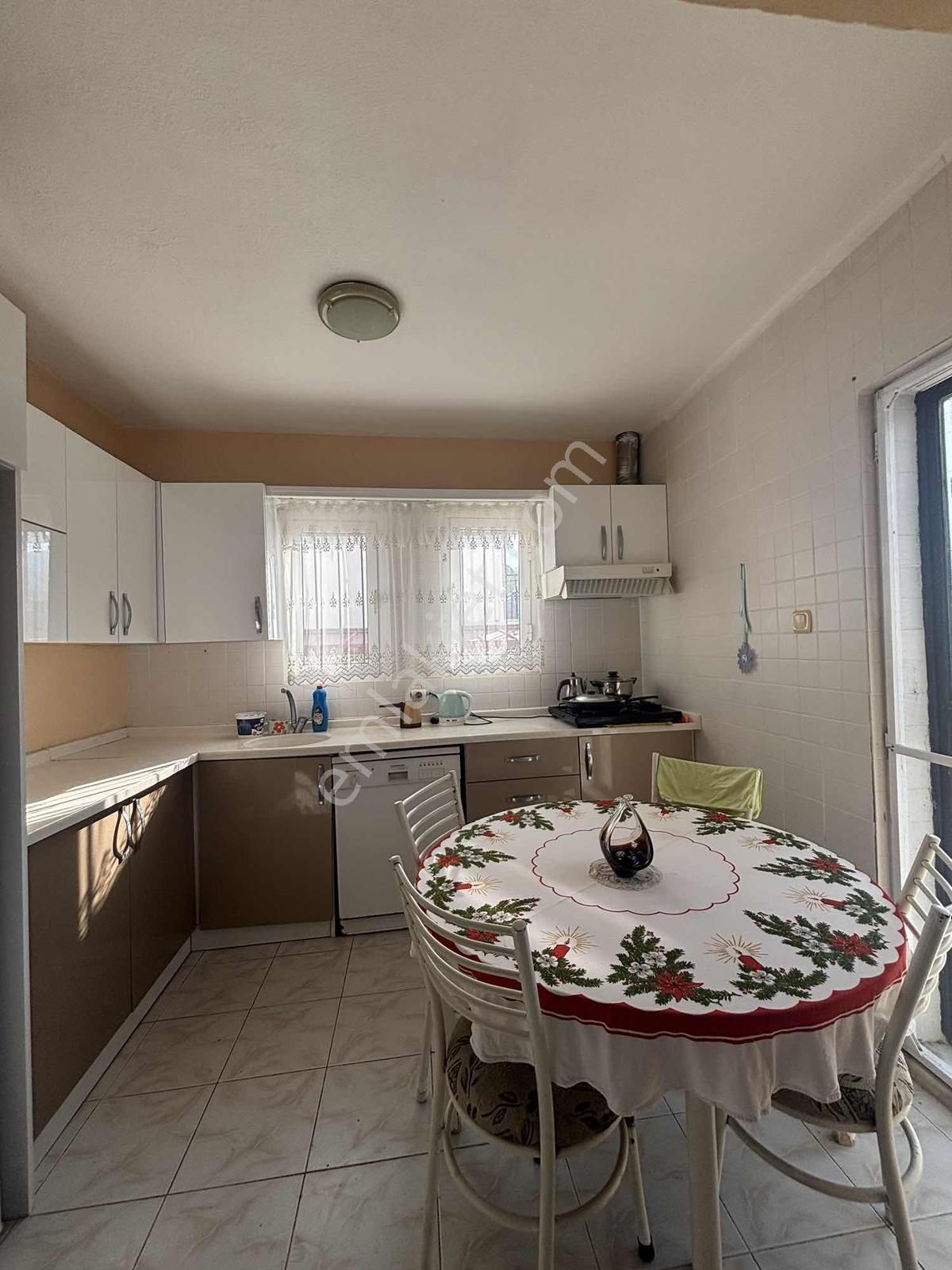 Kuşadası Davutlar'da 4 + 1 Deniz Manzaralı Satılık Villa - Görsel 31