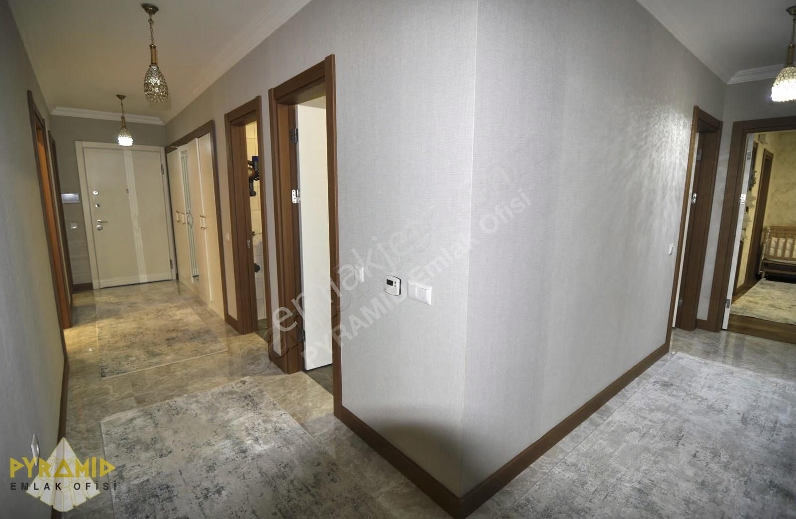 Pyramıd'den Vadişehir 3.etap Konak Tipi Vadi Cephe Lüx(206m2)4+1 - Görsel 24