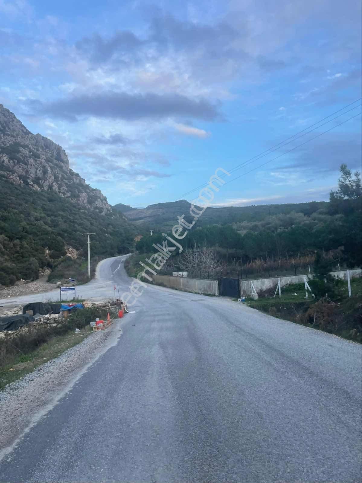 Kirazlıda Yol Kenarı Satılık Arsa - Görsel 8