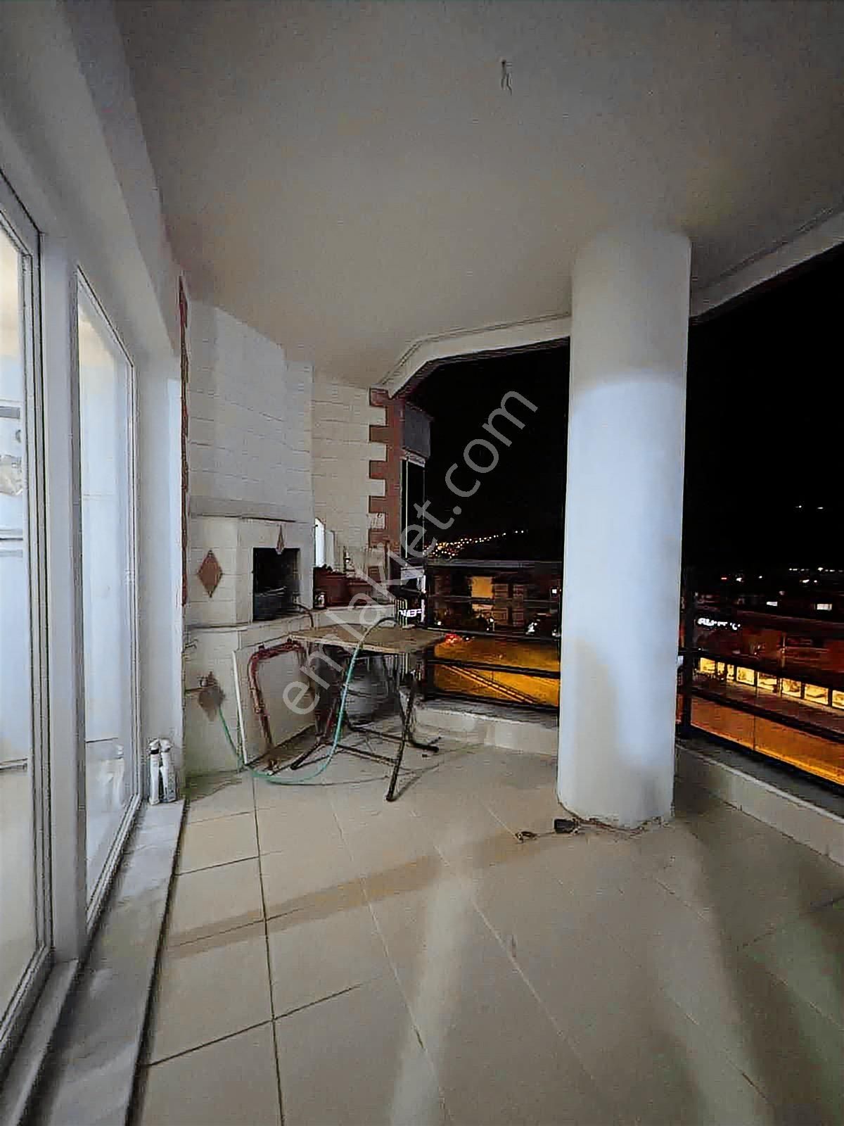 Merkeze Yakın Ferah Ve Geniş Satılık 3+1 Daire - Görsel 10