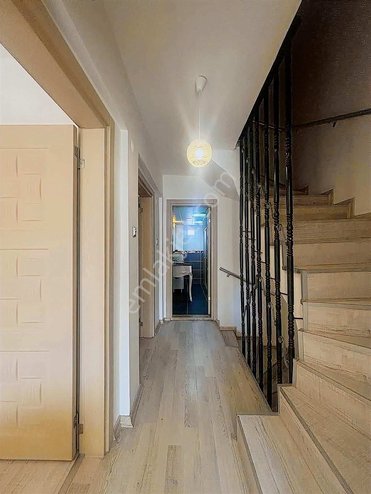 Denize 250 Mt Satılık Villa - Görsel 12