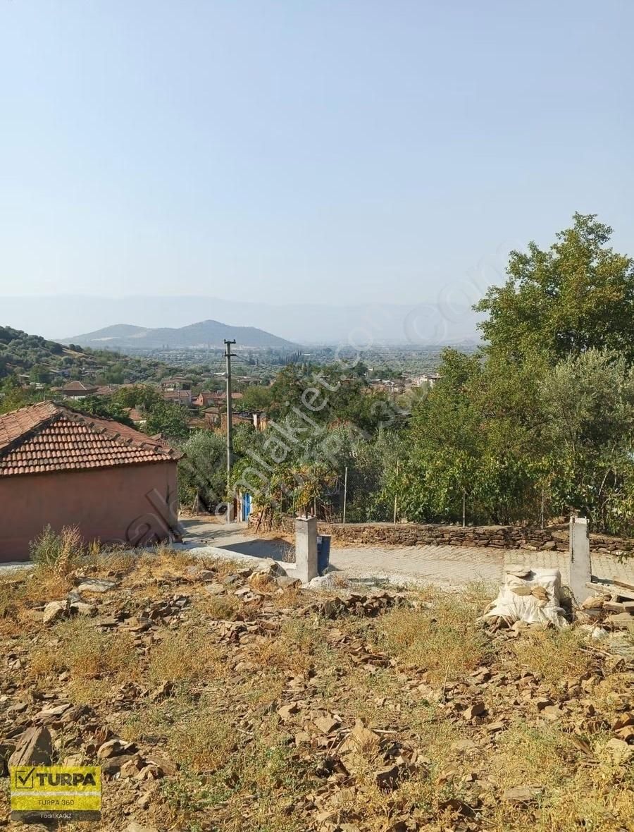 Satılık Avlulu Kargir Ev - Görsel 2