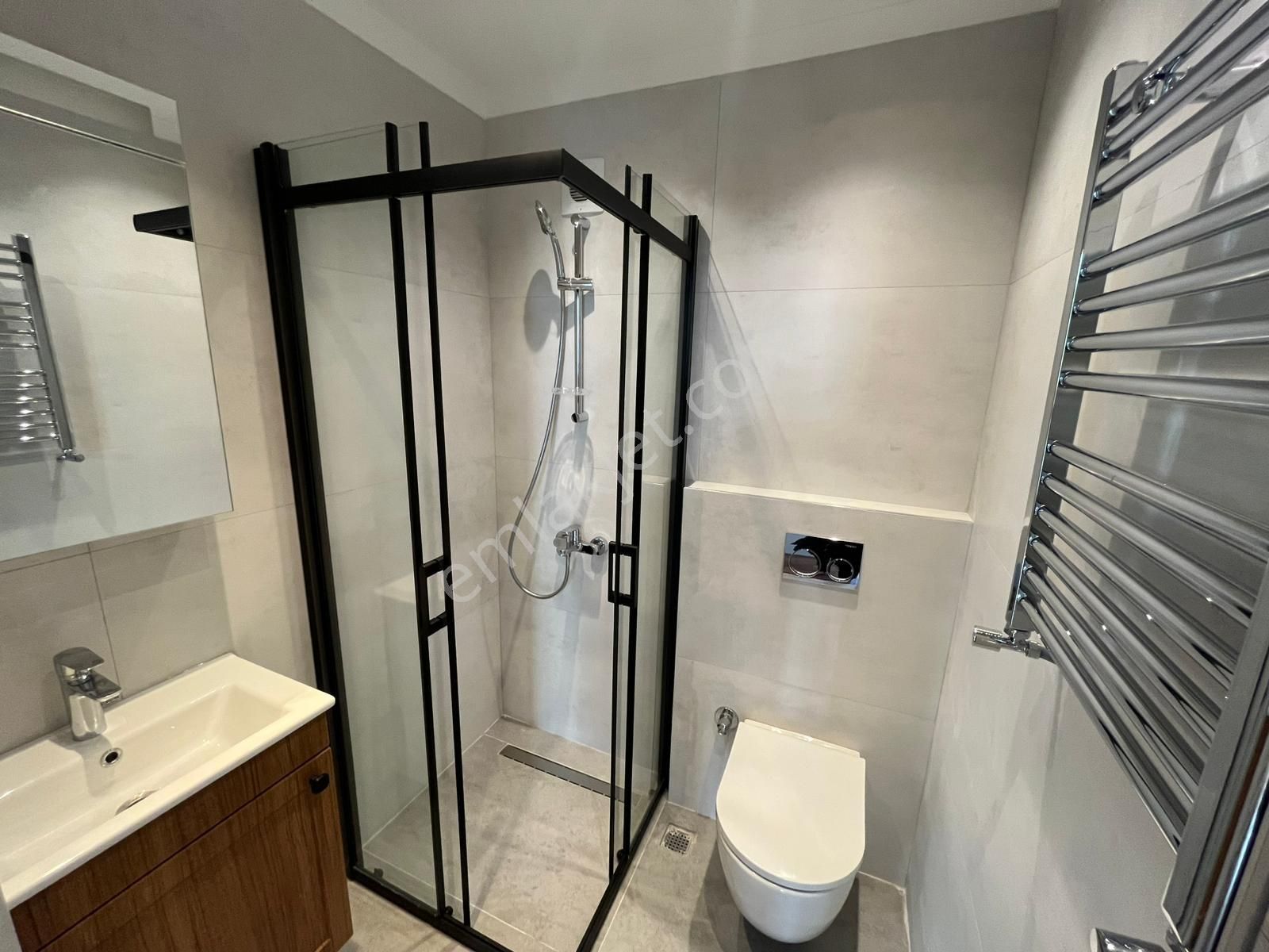 Utkudan Caddebostanda Bağdat Cad.yakın Satılık Balkonlu 4+1daire - Görsel 32