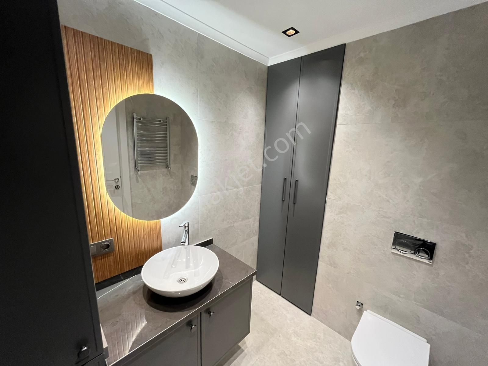 Utkudan Caddebostanda Bağdat Cad.yakın Satılık Balkonlu 4+1daire - Görsel 3