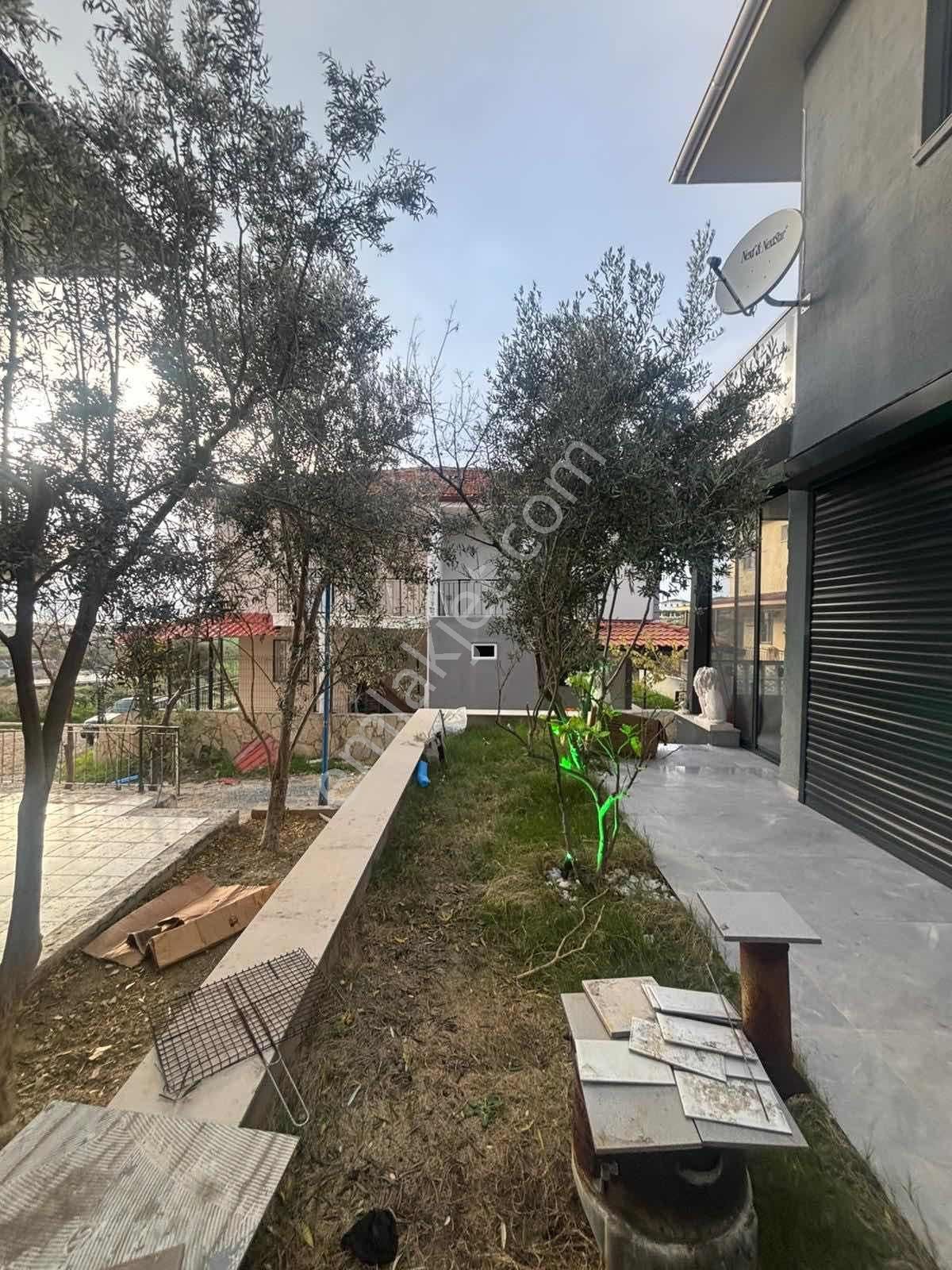 Soğucakta Acil Fırsat Full Tadilatlı Masrafsız Satılık Villa - Görsel 22