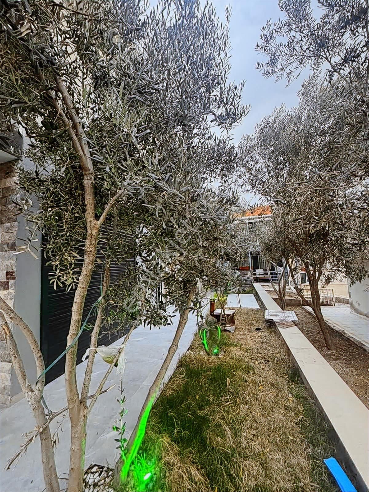 Soğucakta Acil Fırsat Full Tadilatlı Masrafsız Satılık Villa - Görsel 34