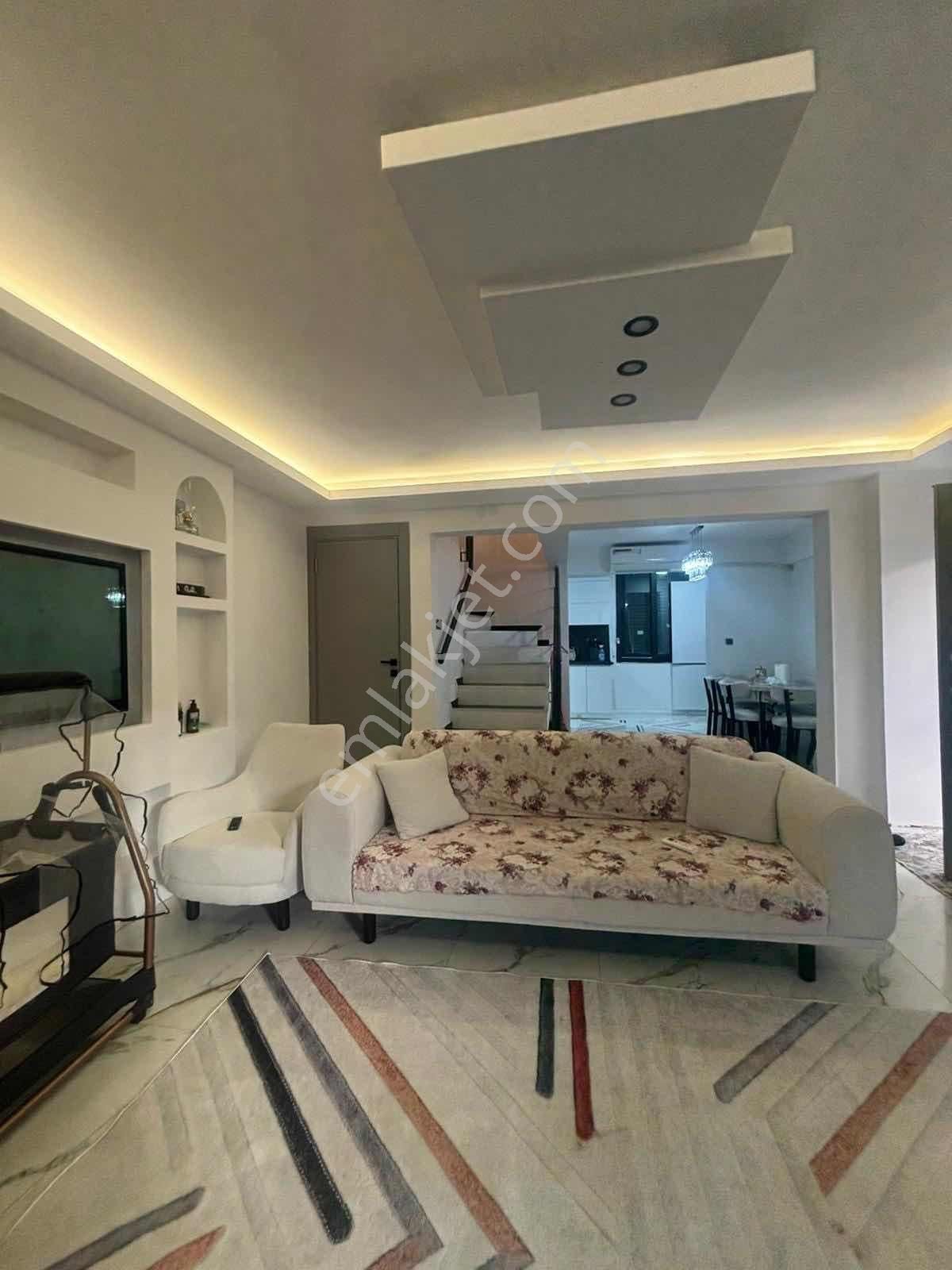 Soğucakta Acil Fırsat Full Tadilatlı Masrafsız Satılık Villa - Görsel 6