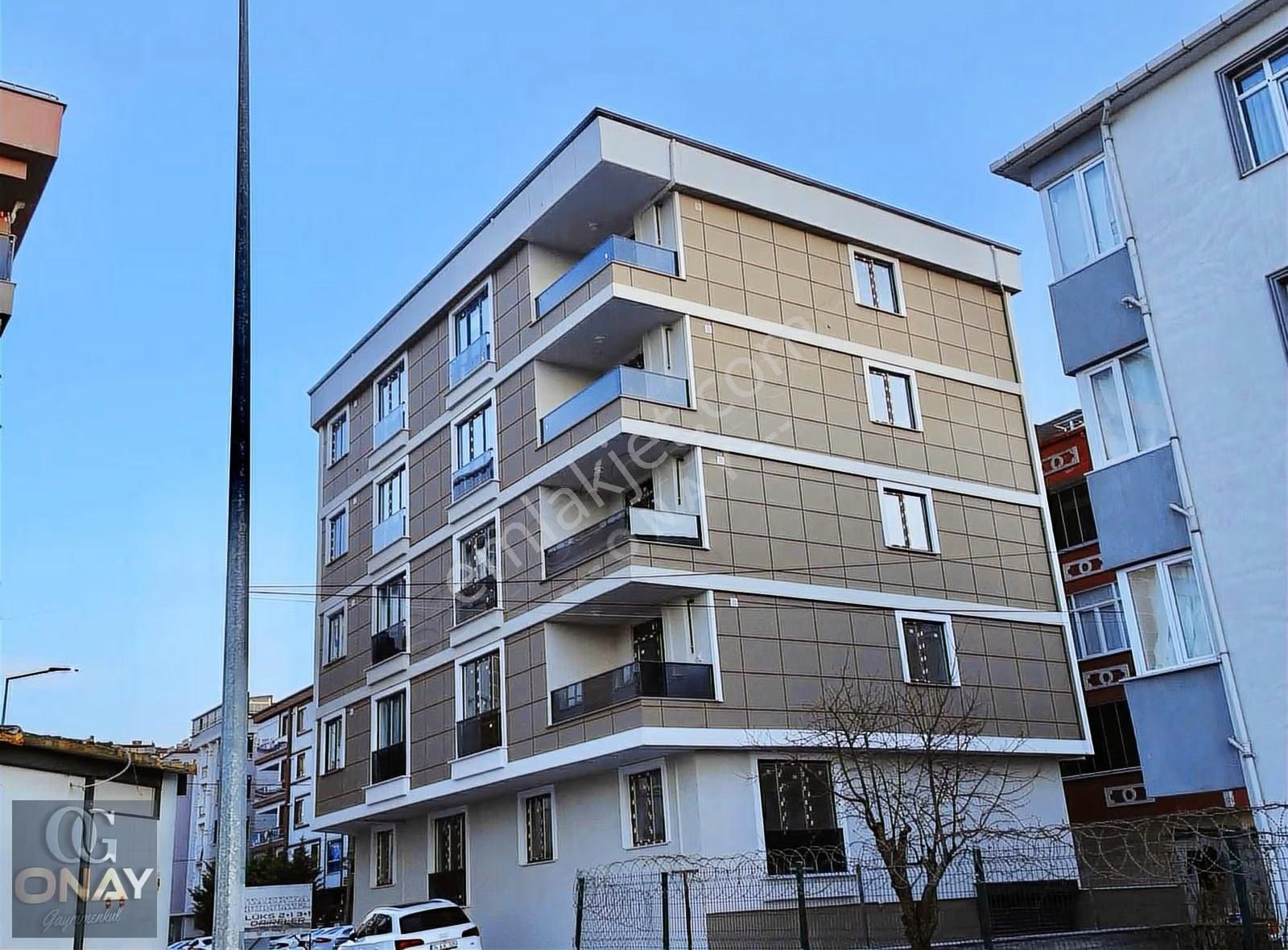 Onay 'dan Hastane Okullar Bölgesinde Sıfır 2+1 Arakat Daire - Görsel 7