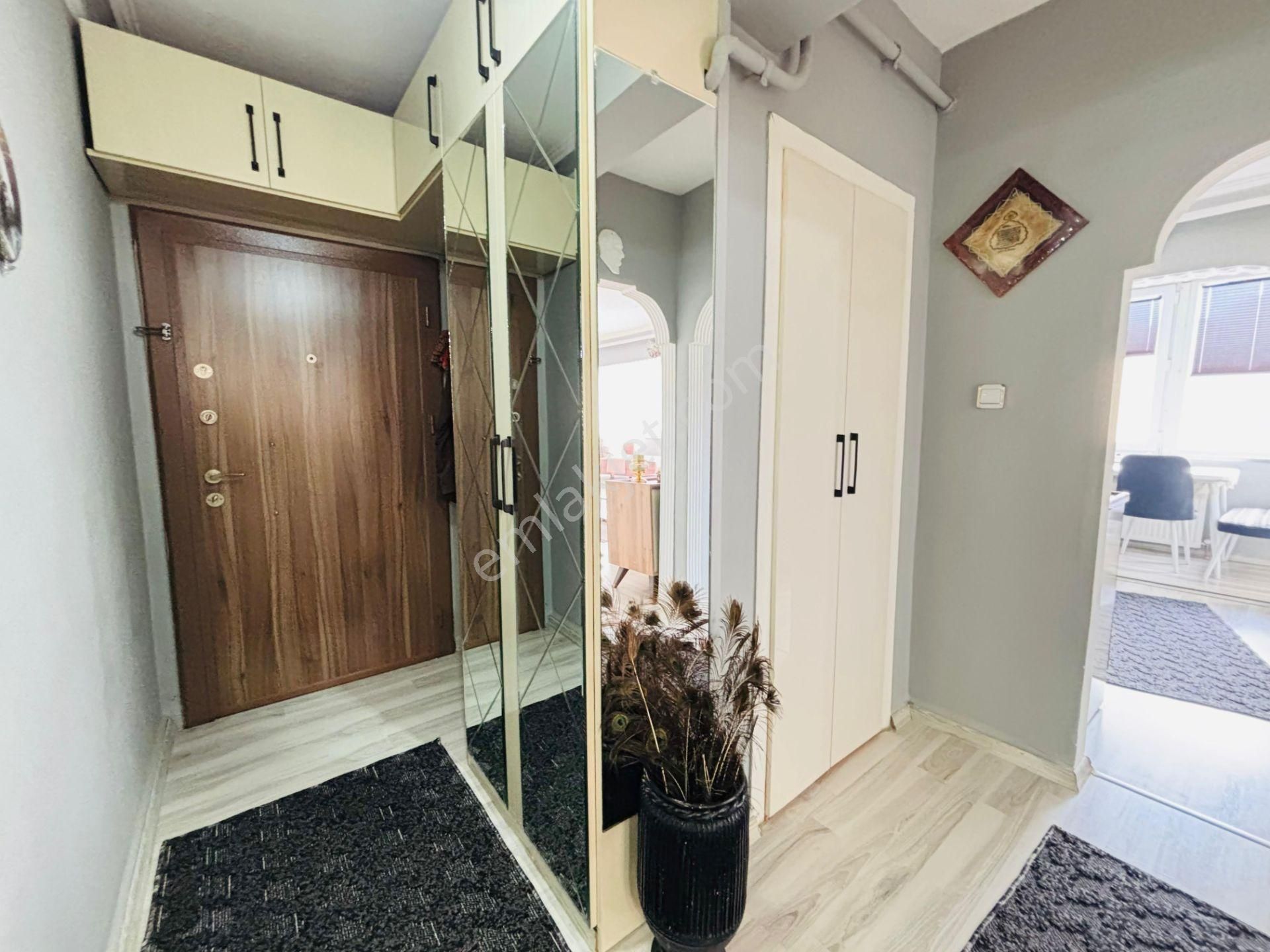 Güven'den Şehrin Göbeğinde İskanlı Kombili Fırsat 3+1 Daire! - Görsel 11