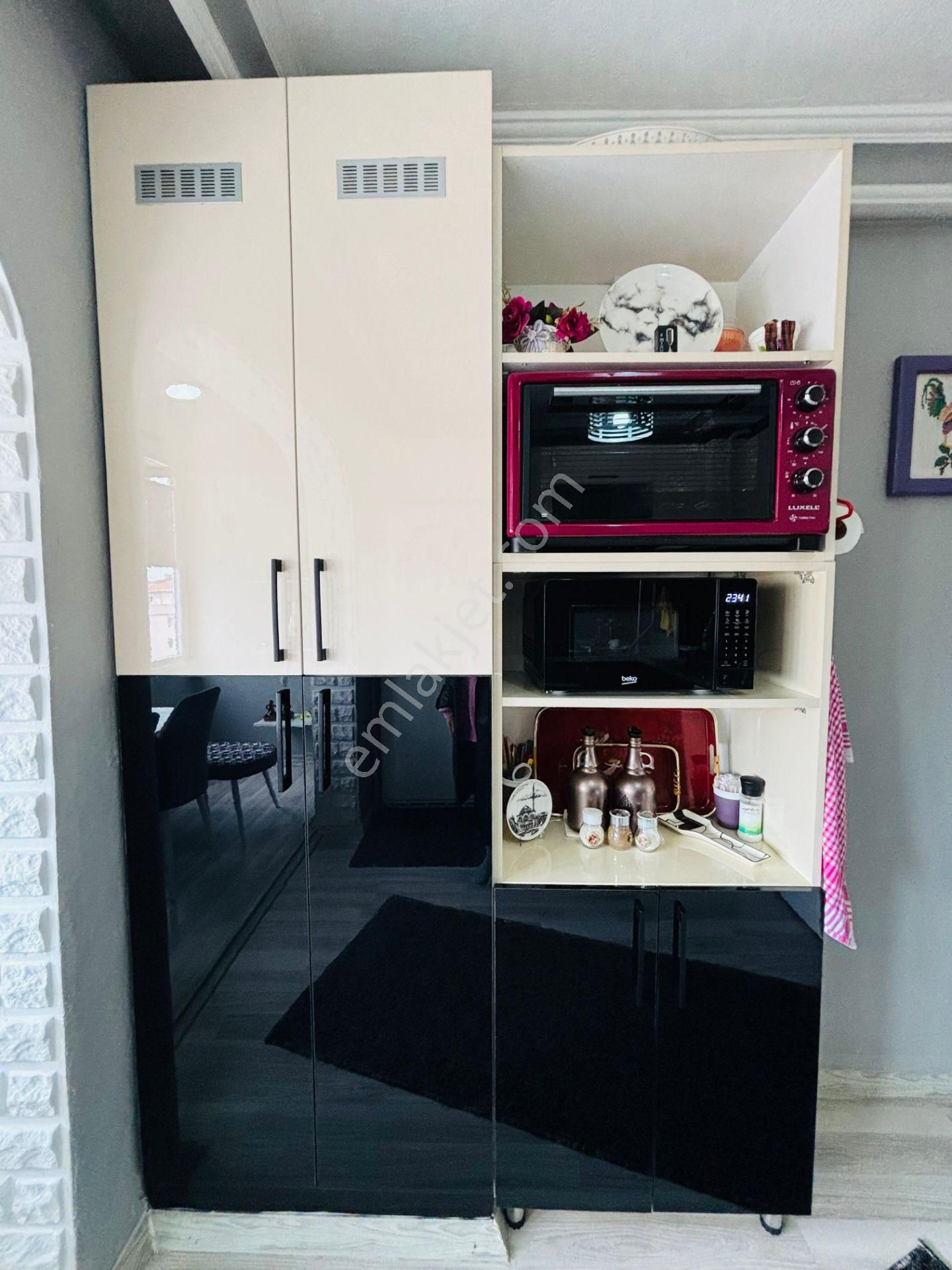 Güven'den Şehrin Göbeğinde İskanlı Kombili Fırsat 3+1 Daire! - Görsel 28