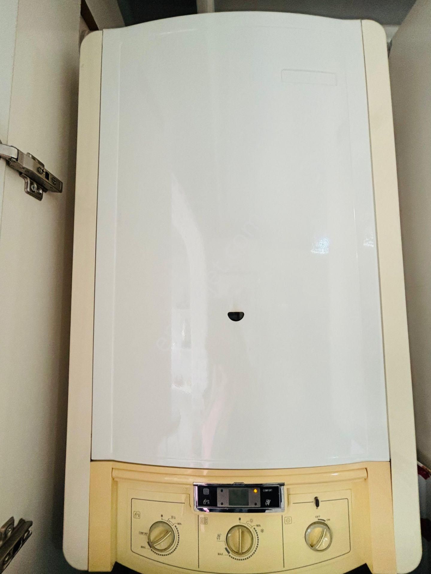 Güven'den Şehrin Göbeğinde İskanlı Kombili Fırsat 3+1 Daire! - Görsel 26