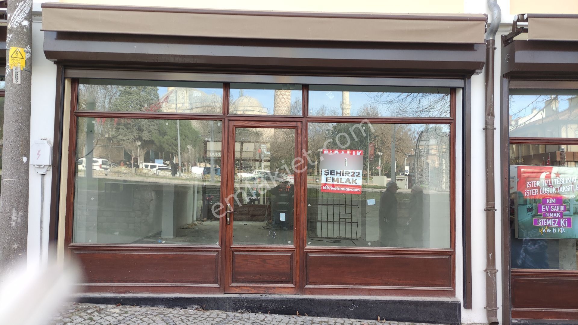 Saraçlar Caddesine Bitişik 3 Katlı Kiralık İşyeri - Görsel 4