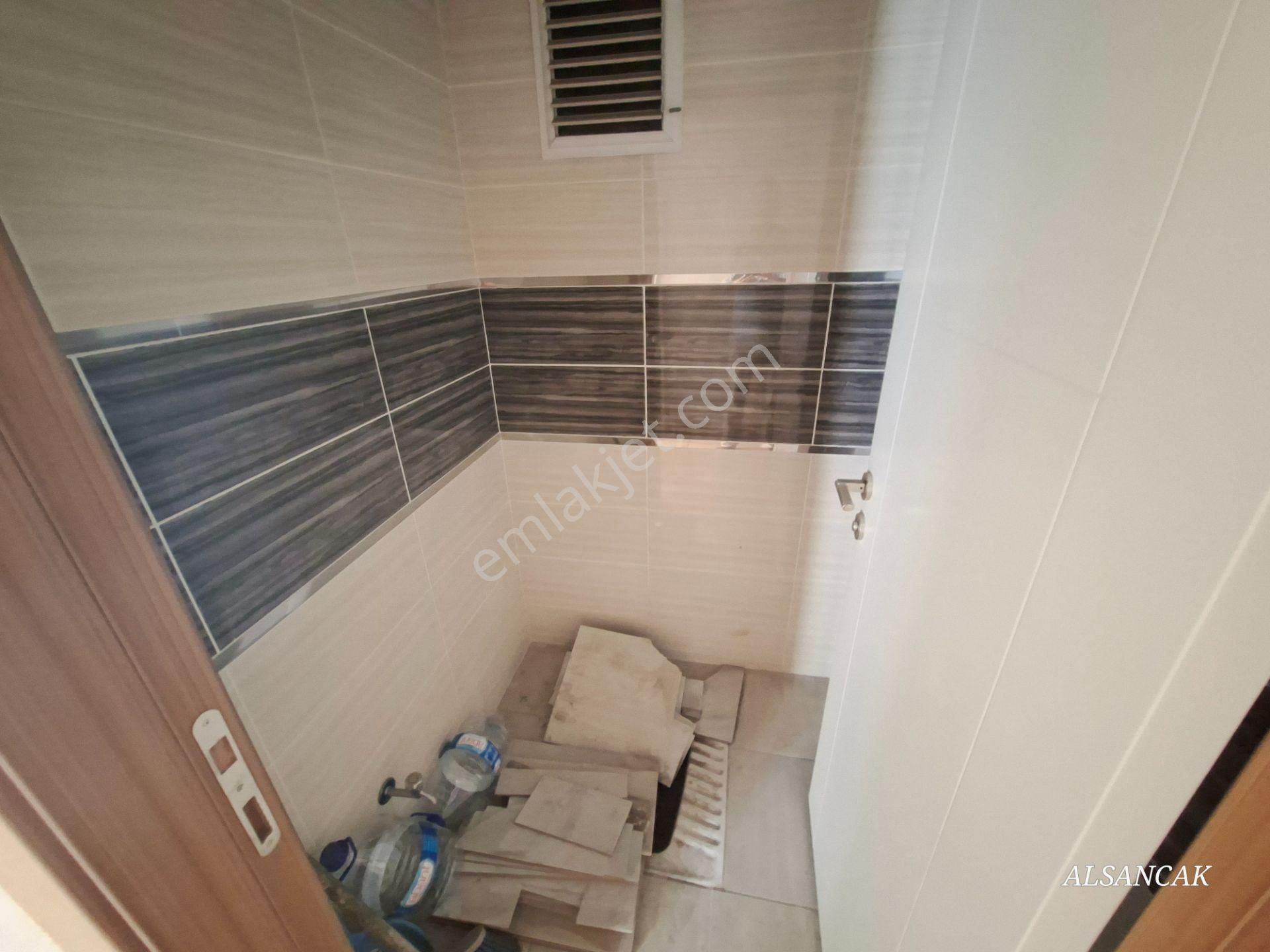 30 Ağustos Merkezde Asansörlü Binada 4+1 Yeni Teraslı Dubleks - Görsel 10