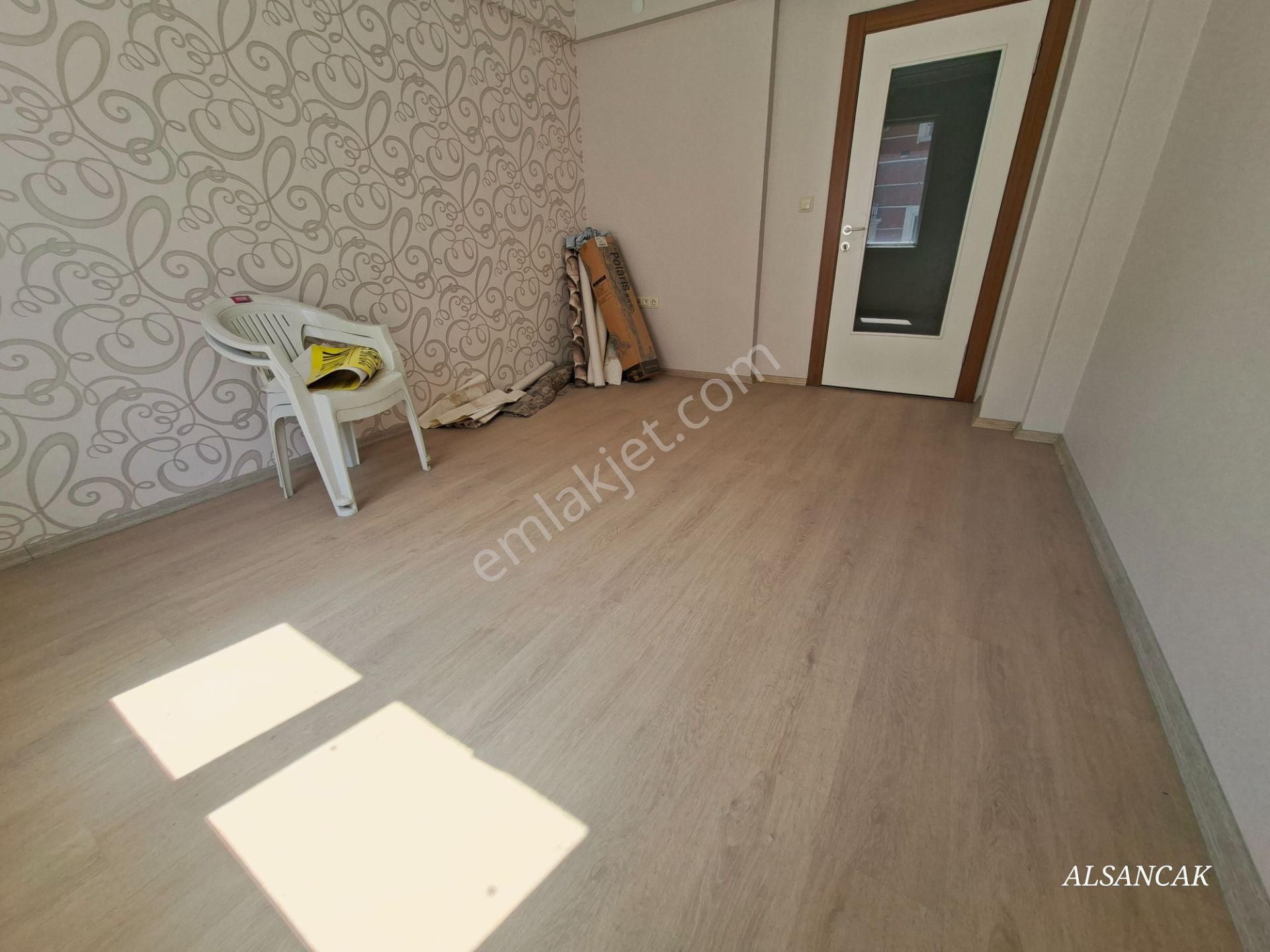 30 Ağustos Merkezde Asansörlü Binada 4+1 Yeni Teraslı Dubleks - Görsel 12