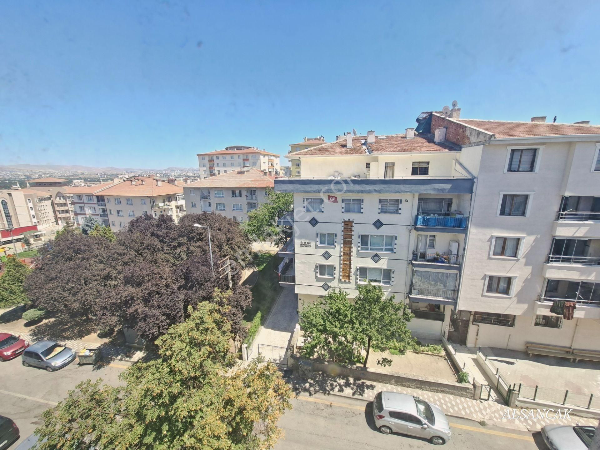 30 Ağustos Merkezde Asansörlü Binada 4+1 Yeni Teraslı Dubleks - Görsel 25