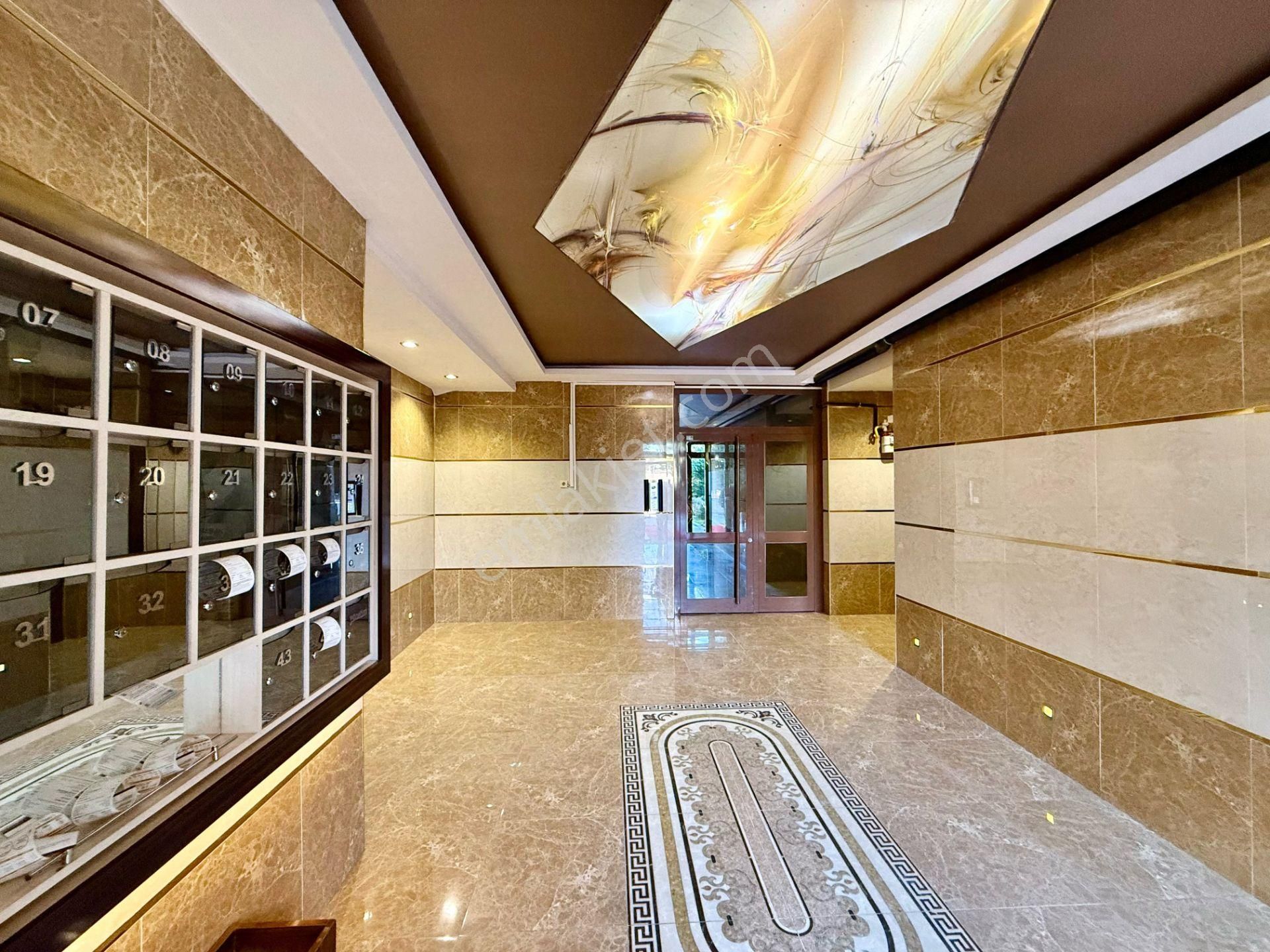 Taşcılar'dan Saray Merkezde 4+1 Kapalı Otoparklı Lüks Fırsat Daire - Görsel 25