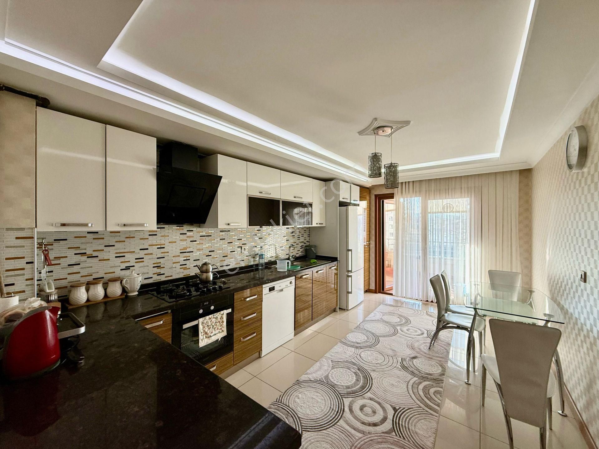 Taşcılar'dan Saray Merkezde 4+1 Kapalı Otoparklı Lüks Fırsat Daire