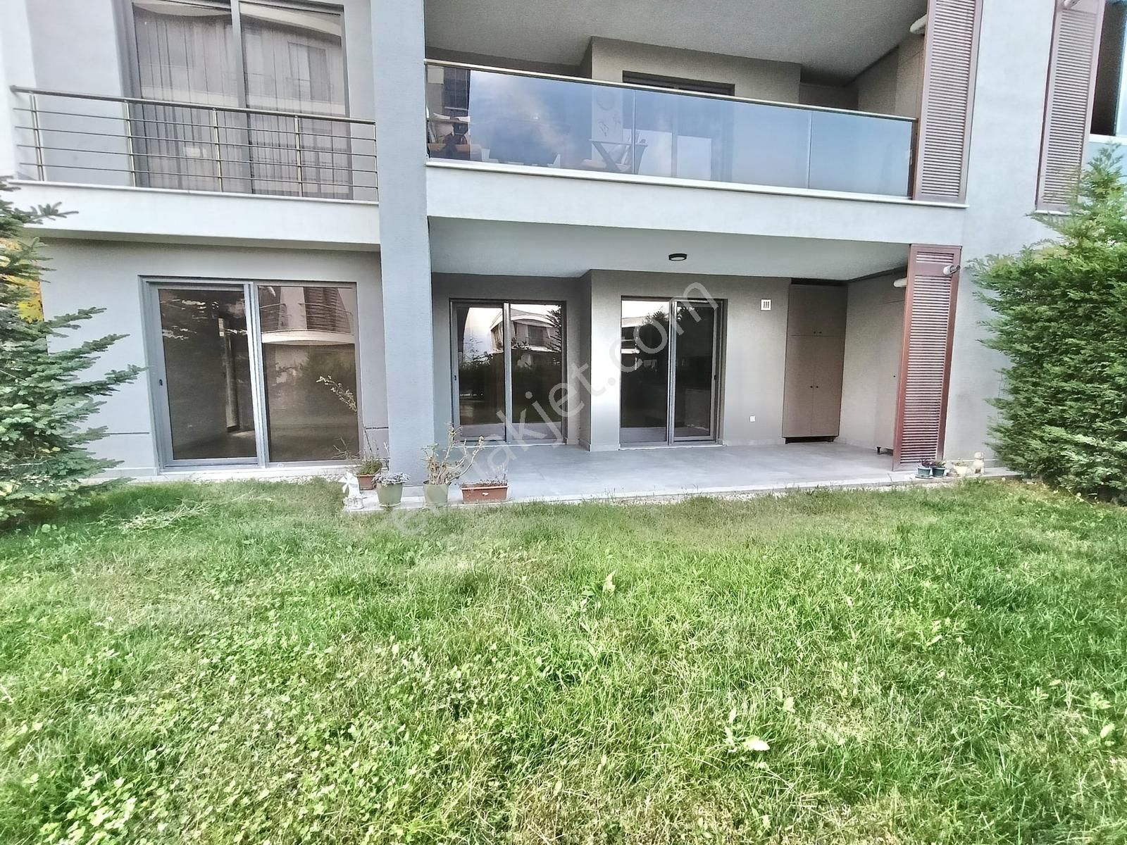 Kayapa Çamlık Blv 30 Ağustos Mah Satılık Bahçekatı 3+1xl Daire - Görsel 8