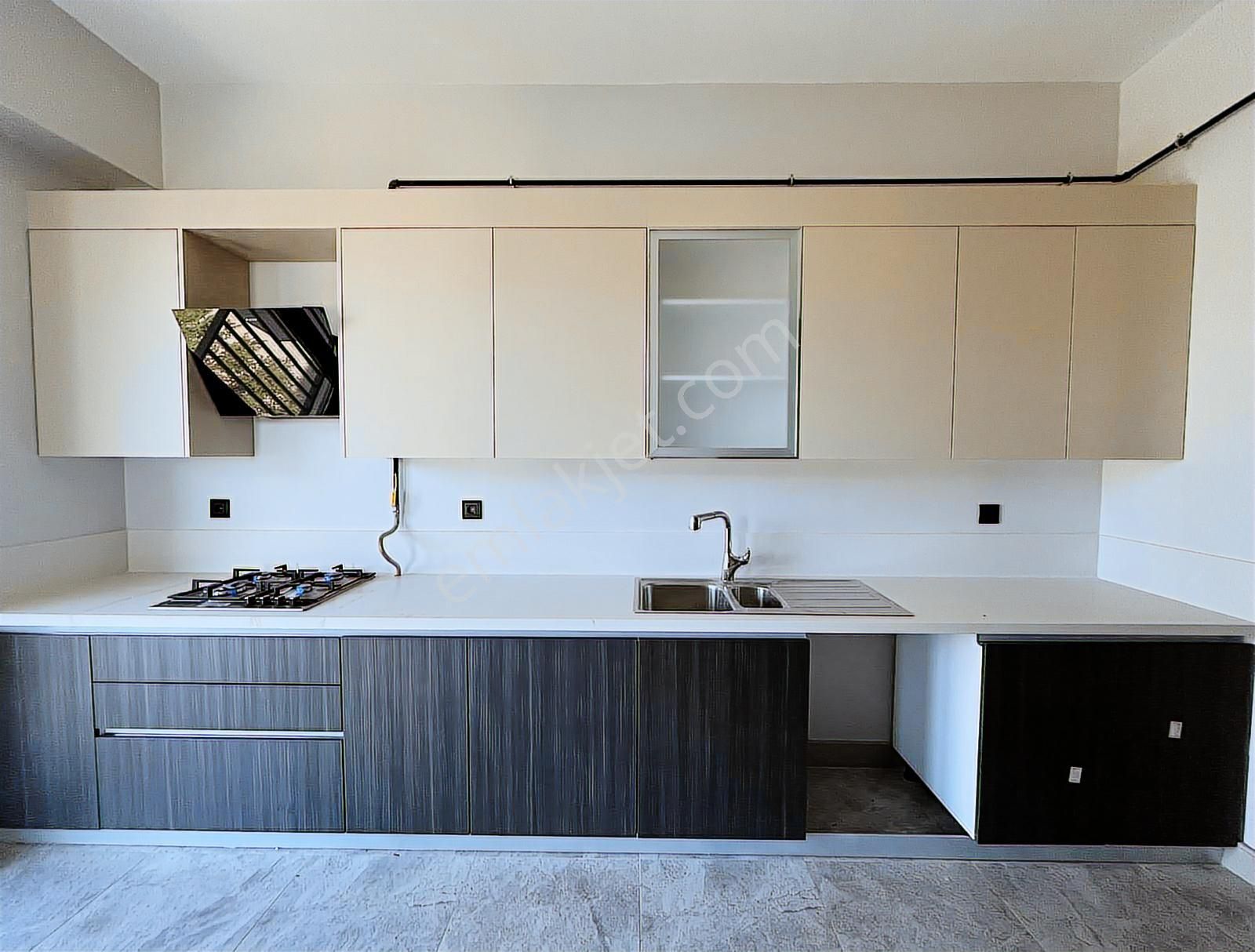 Emlak Konut Çınarköy " 3+1 Büyük Tip Satılık Daire " - Görsel 3