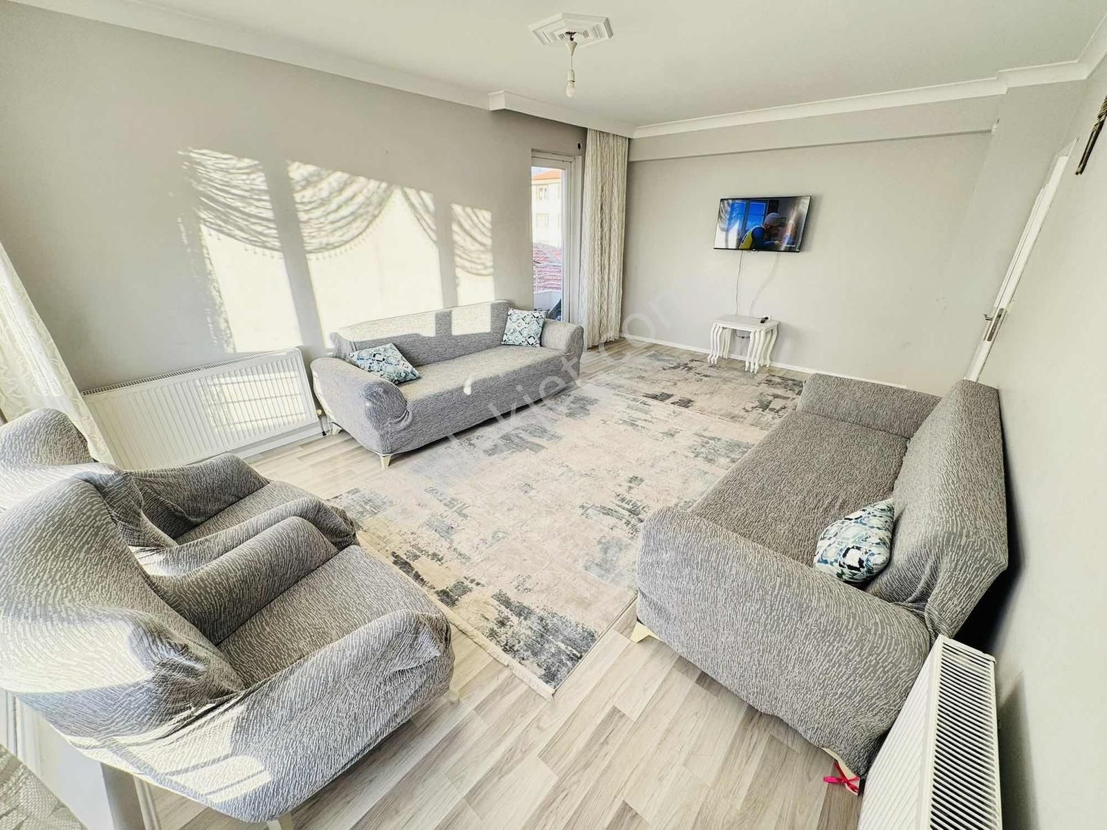 Şentürk Gayrimenkul'den Acill Satılık Fırsat Daire - Görsel 11