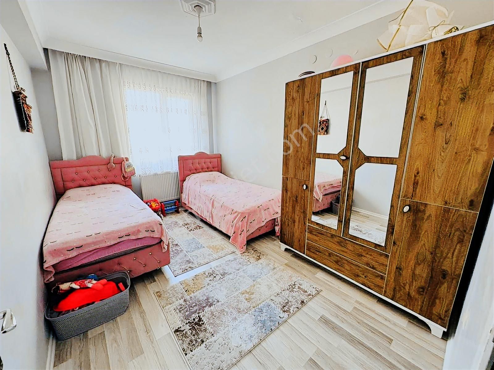 Şentürk Gayrimenkul'den Acill Satılık Fırsat Daire - Görsel 24