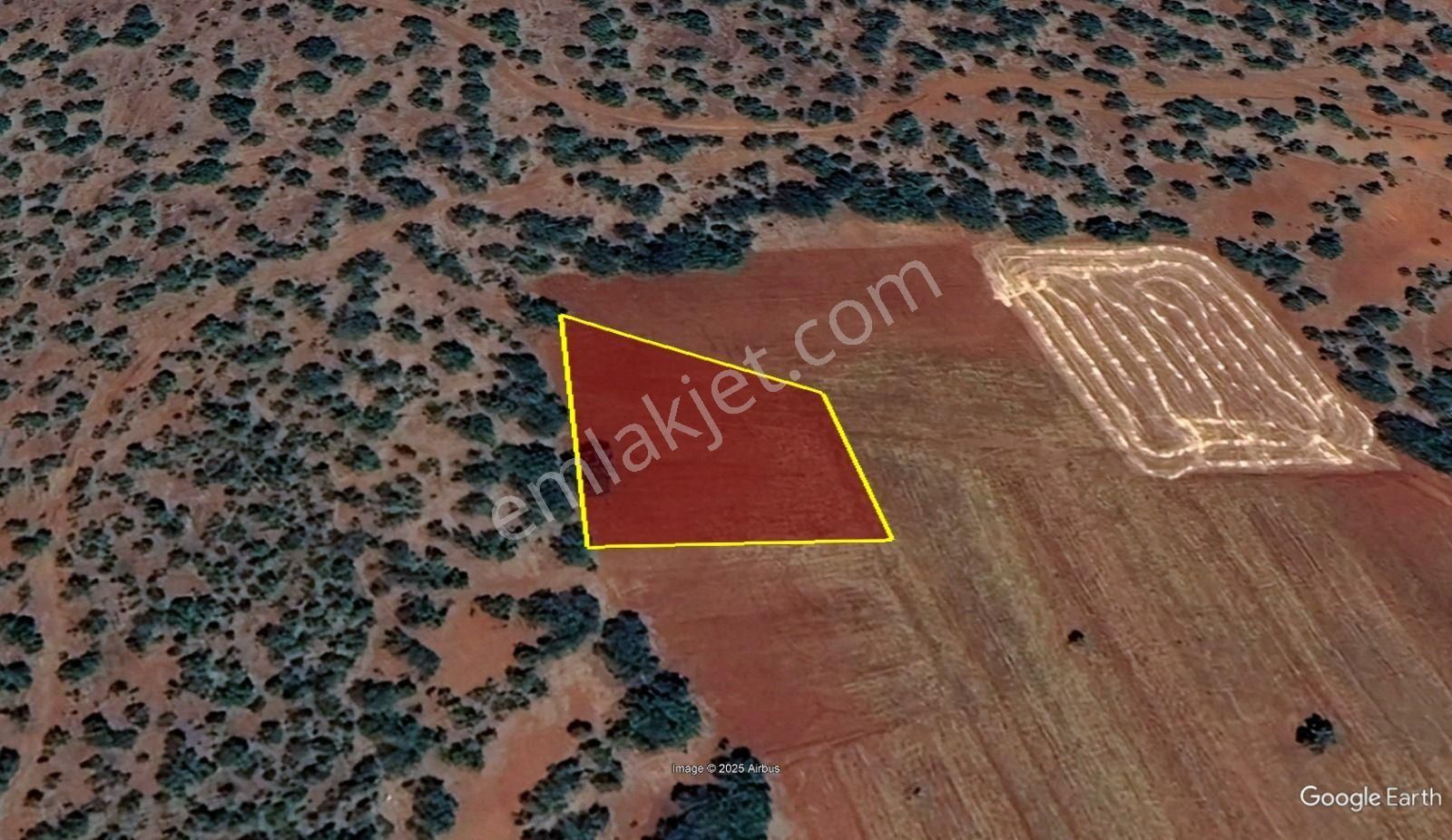 Konya / Güneysınır / Kızılöz Mahallesinde 1.750 M² Müstakil Tapulu Tarla - Görsel 4