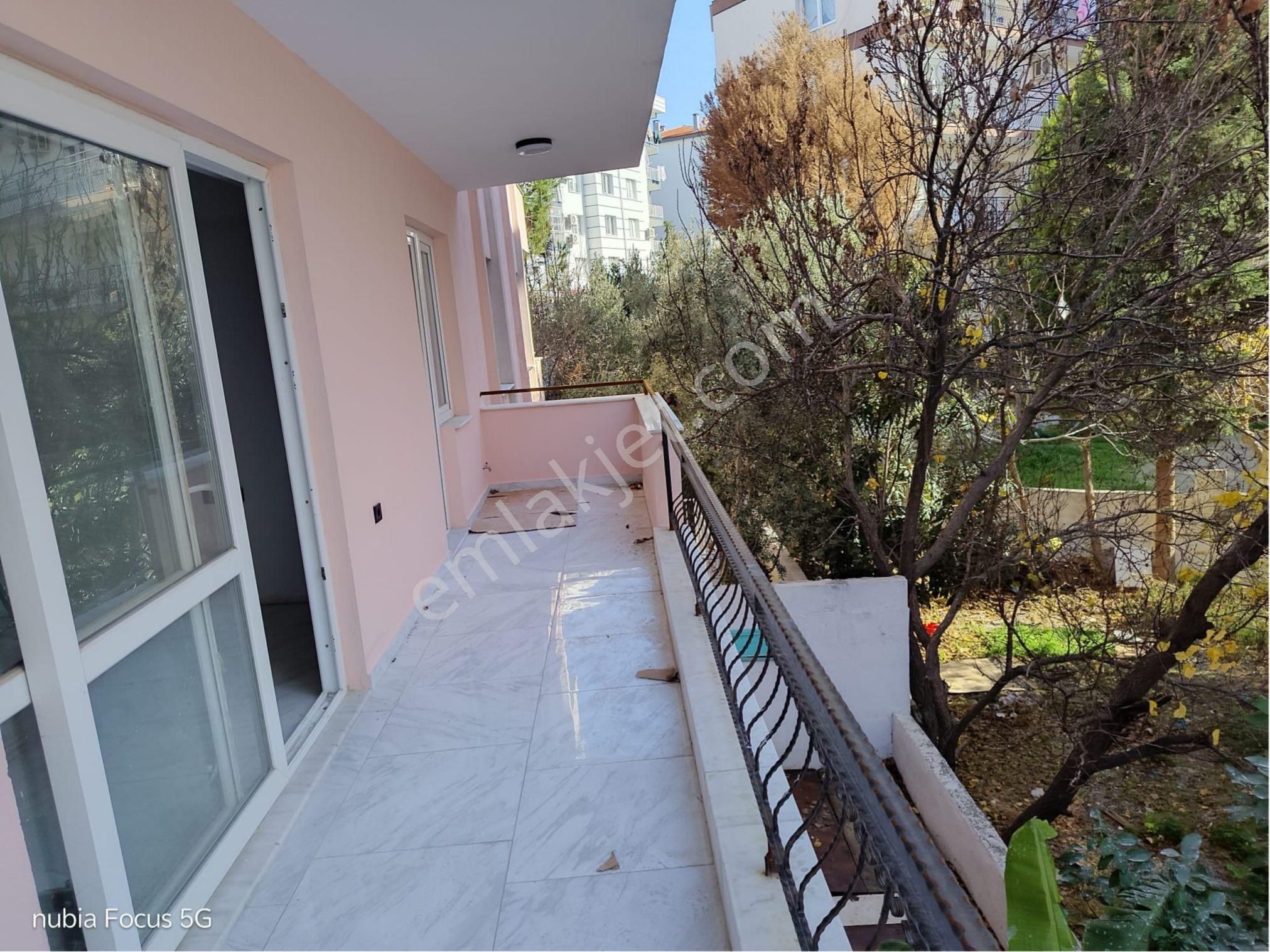 Kadınlar Denizi'nde 3+1 Asansörlü,otoparklı Sıfır Tadilatlı Satılık Daire - Görsel 16